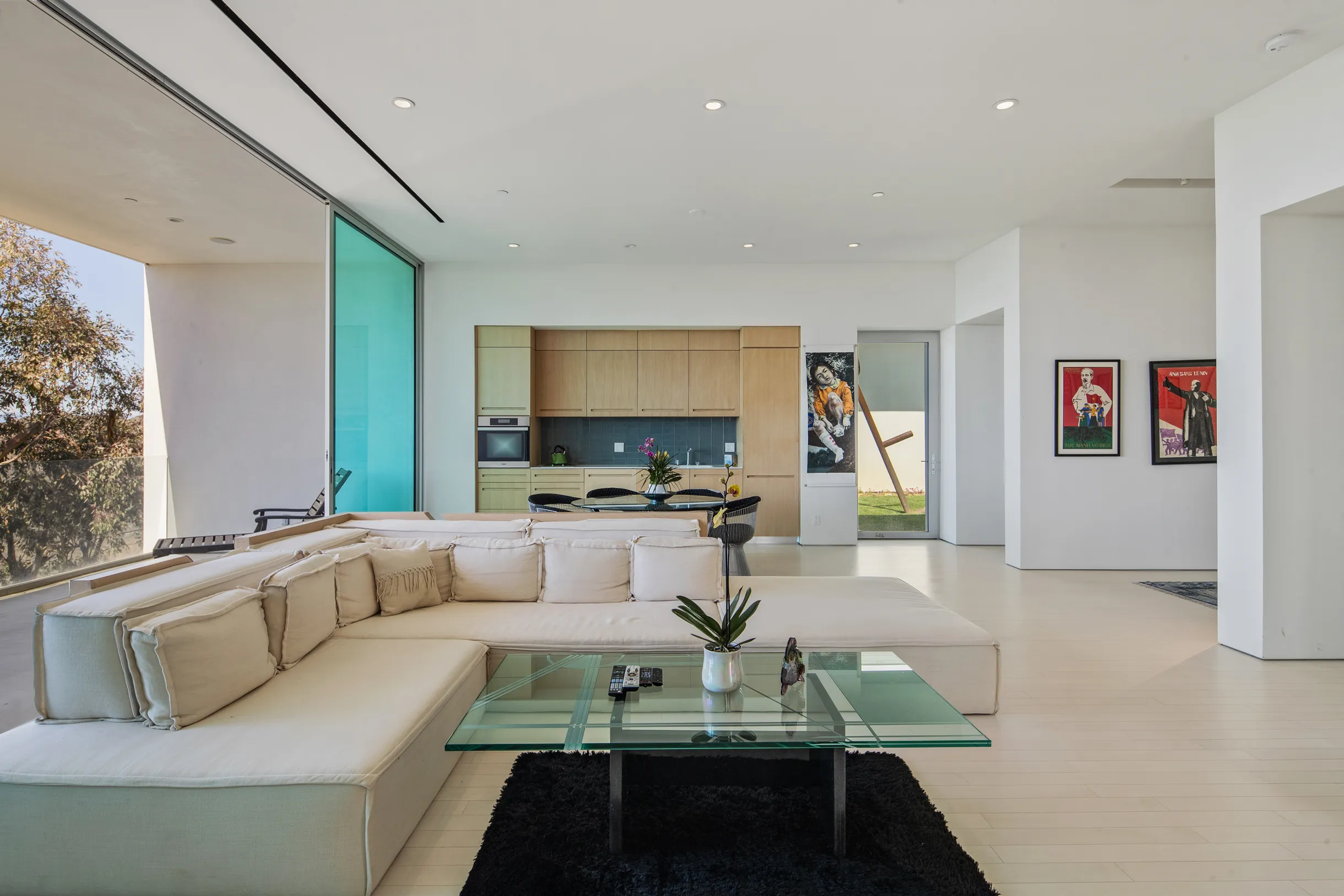 Wander Malibu Art Haven #107