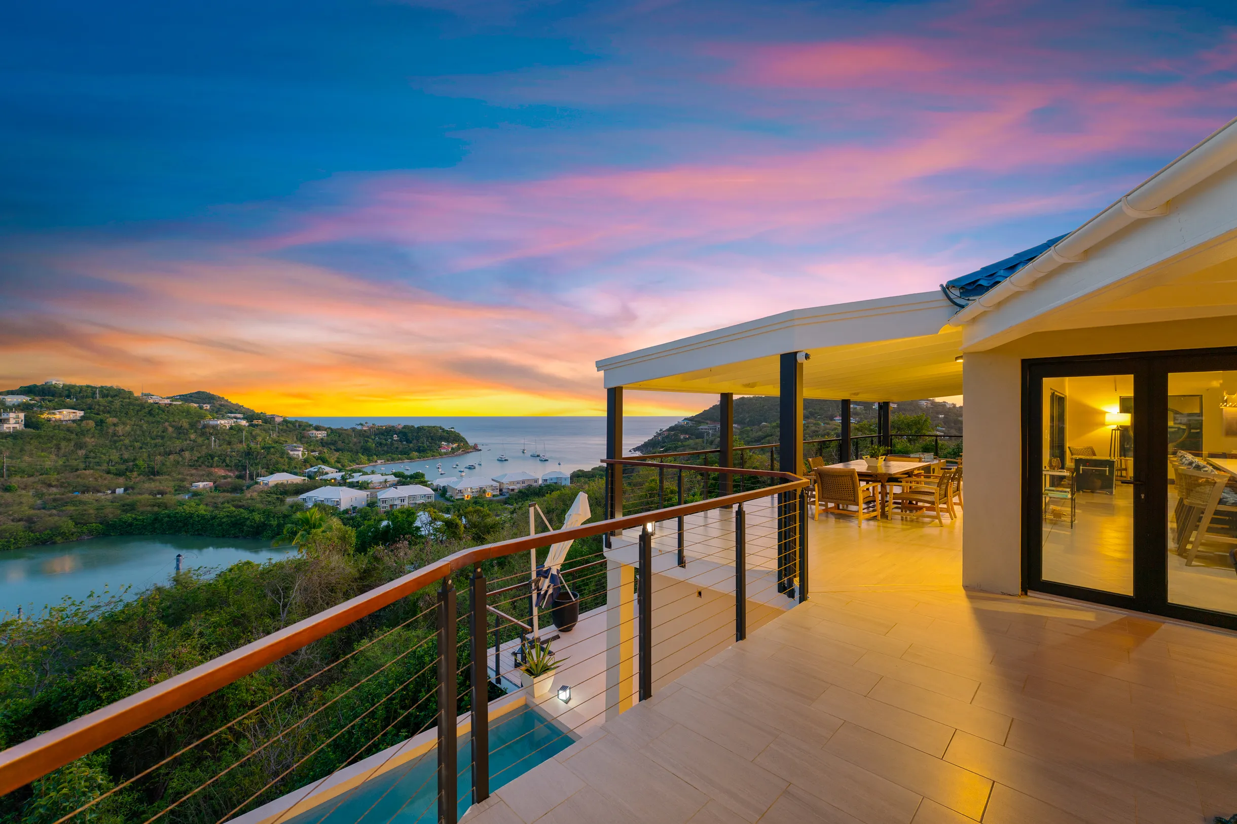 Wander St. John Oasis #67