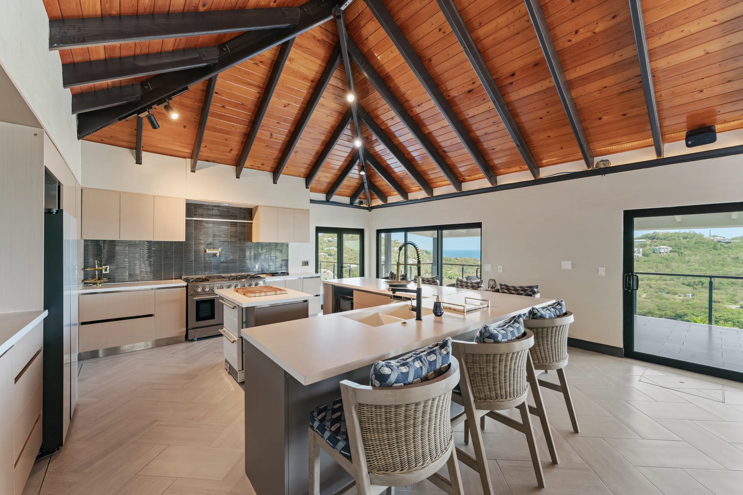 Wander St. John Oasis #71