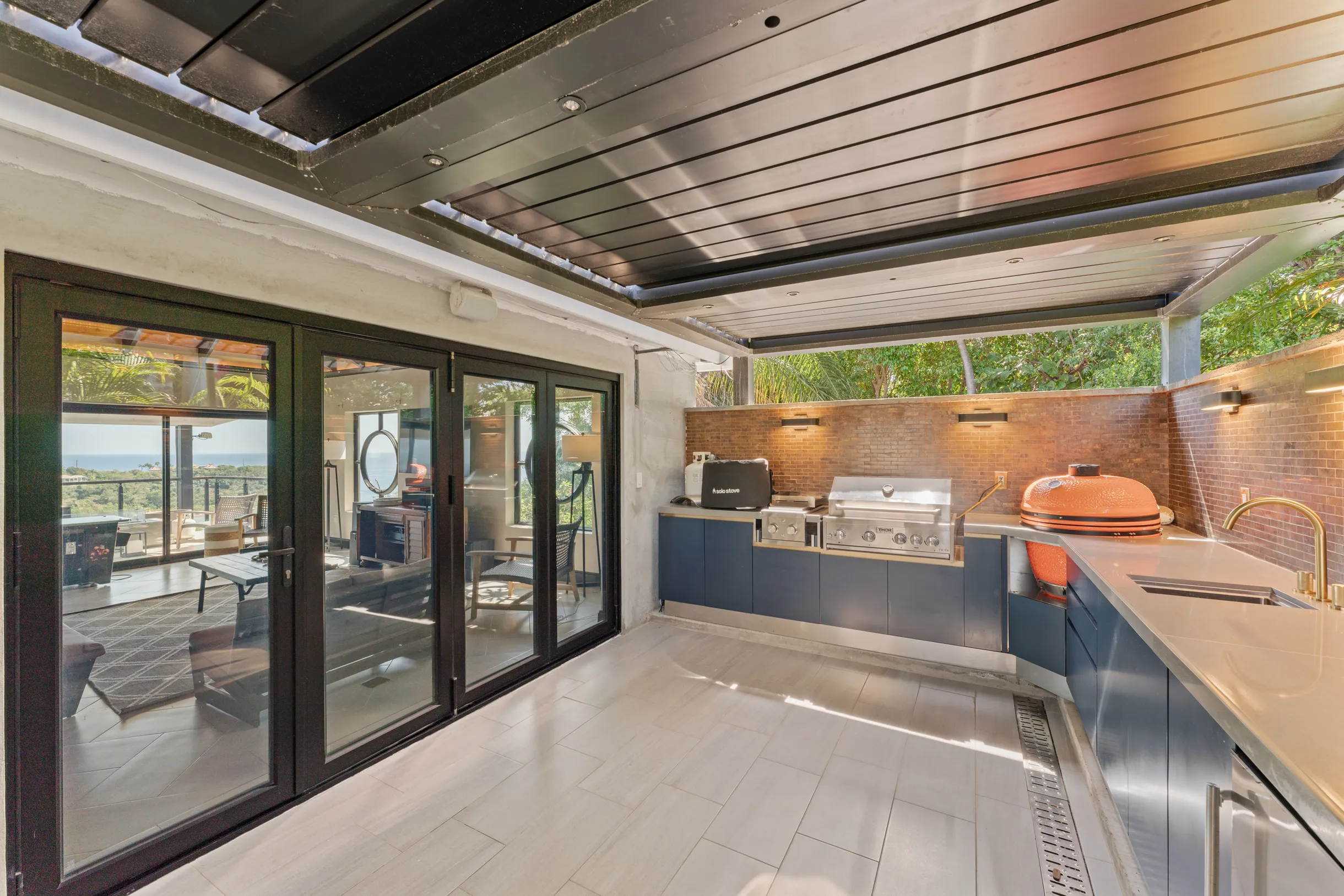 Wander St. John Oasis #9