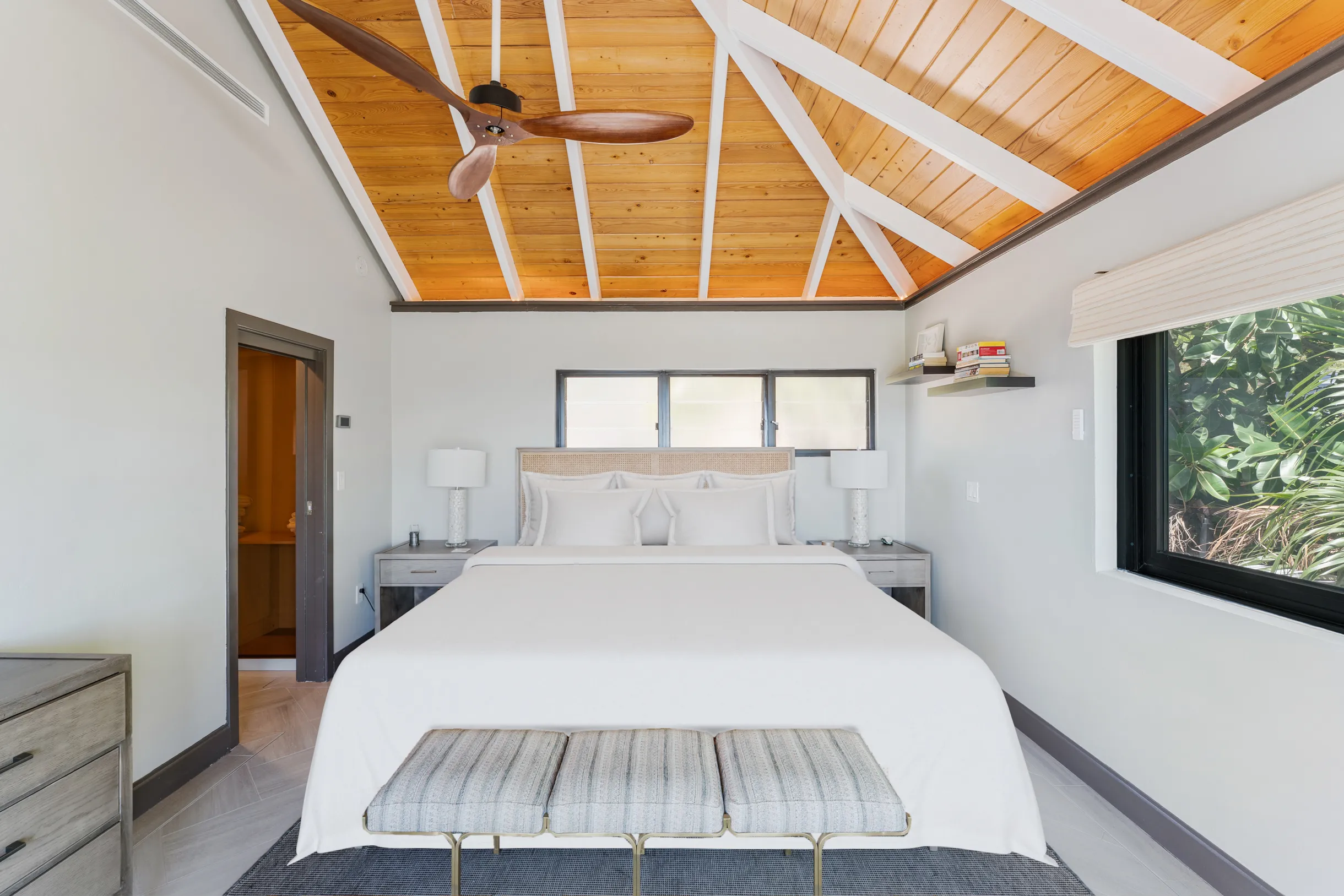 Wander St. John Oasis #26