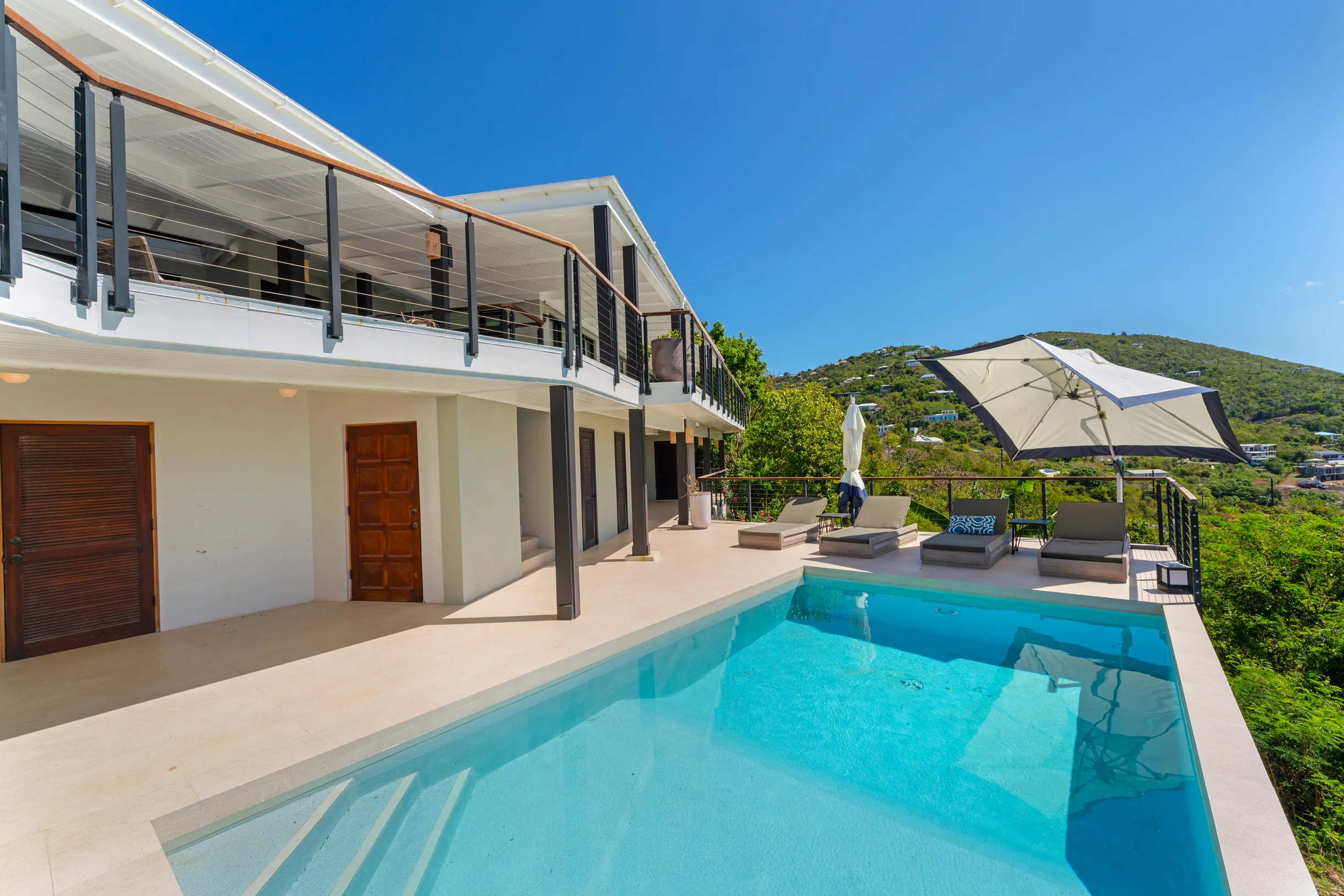 Wander St. John Oasis #73