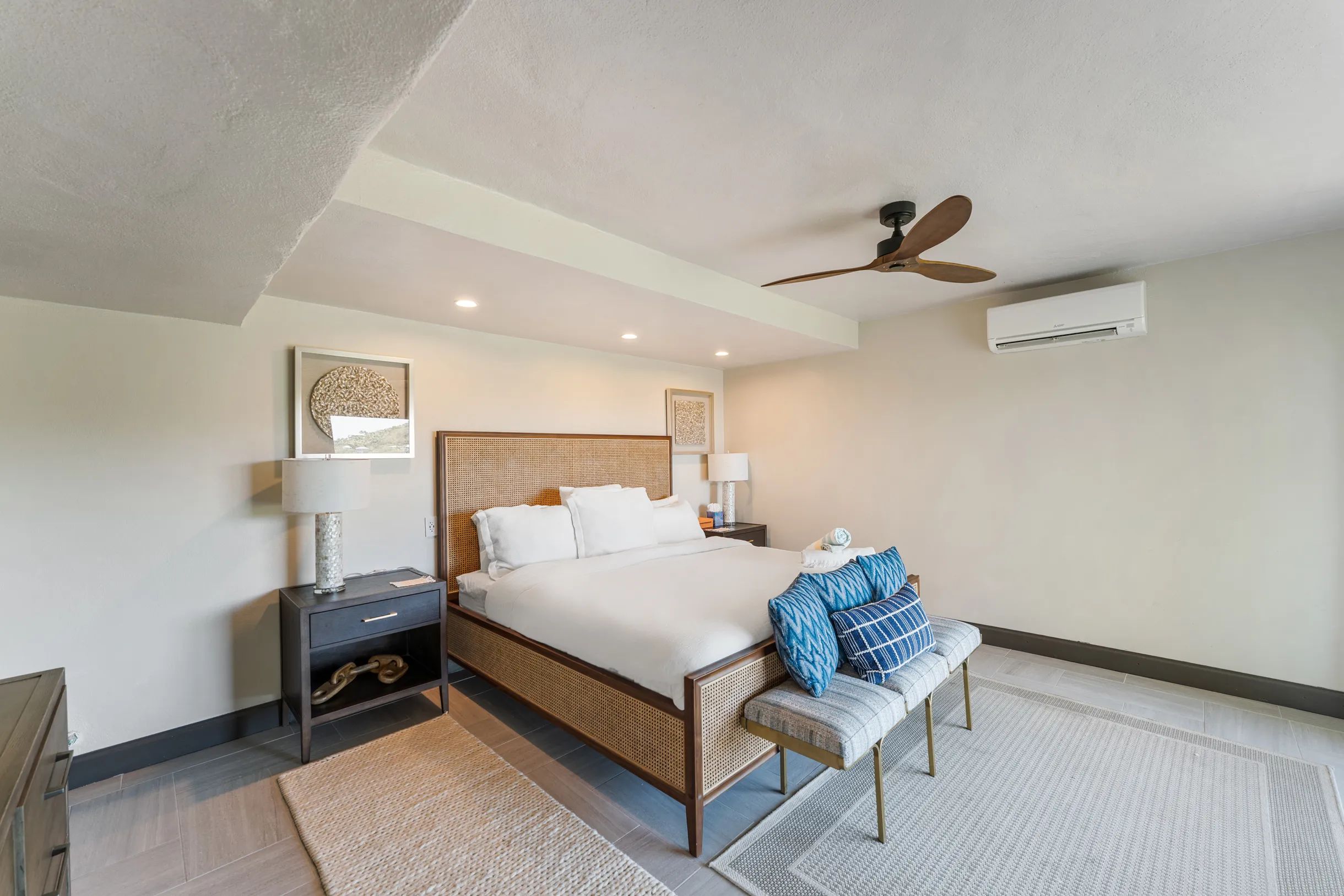 Wander St. John Oasis #54