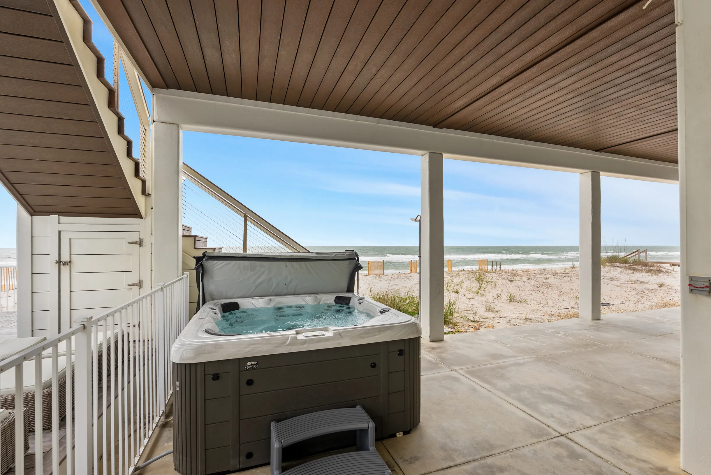 Wander St. George Beach #105