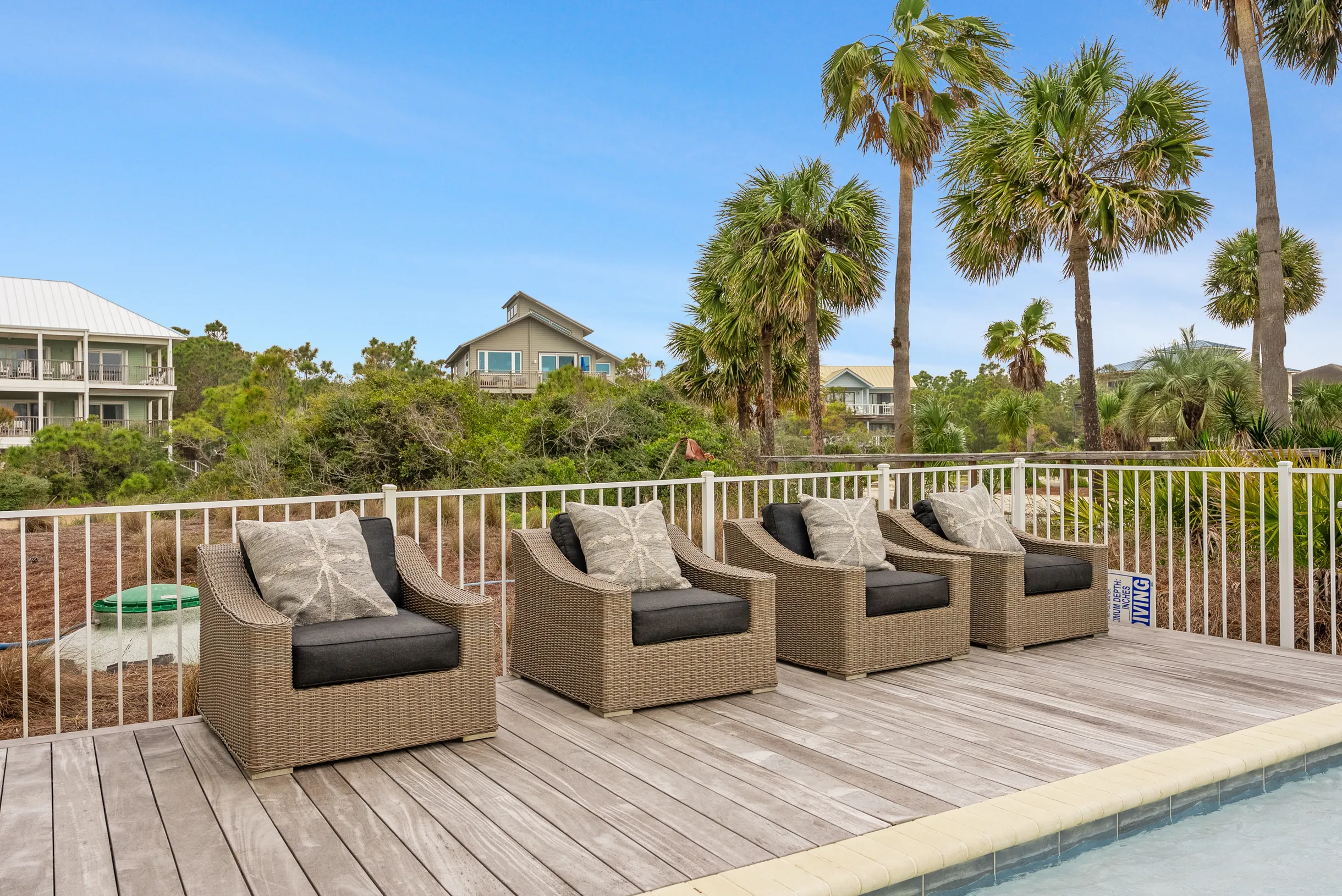 Wander St. George Beach #100