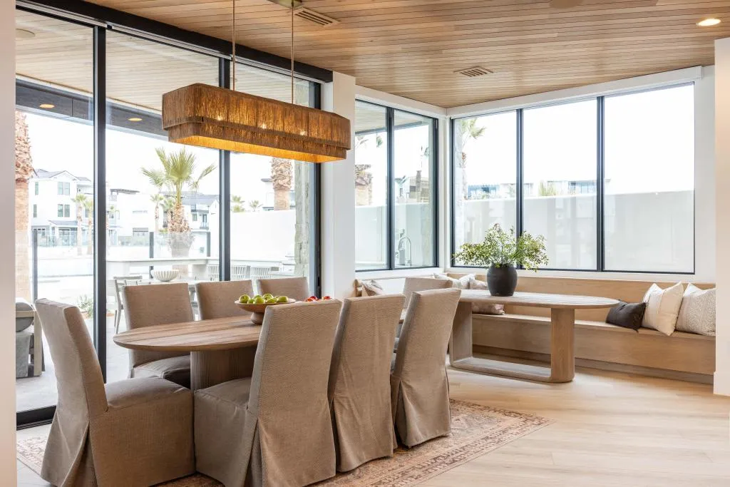 Wander St. George Twilight