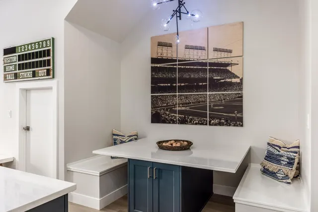 Wander St. George Sandstone #63