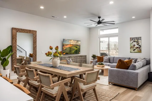 Wander St. George Sandstone #40