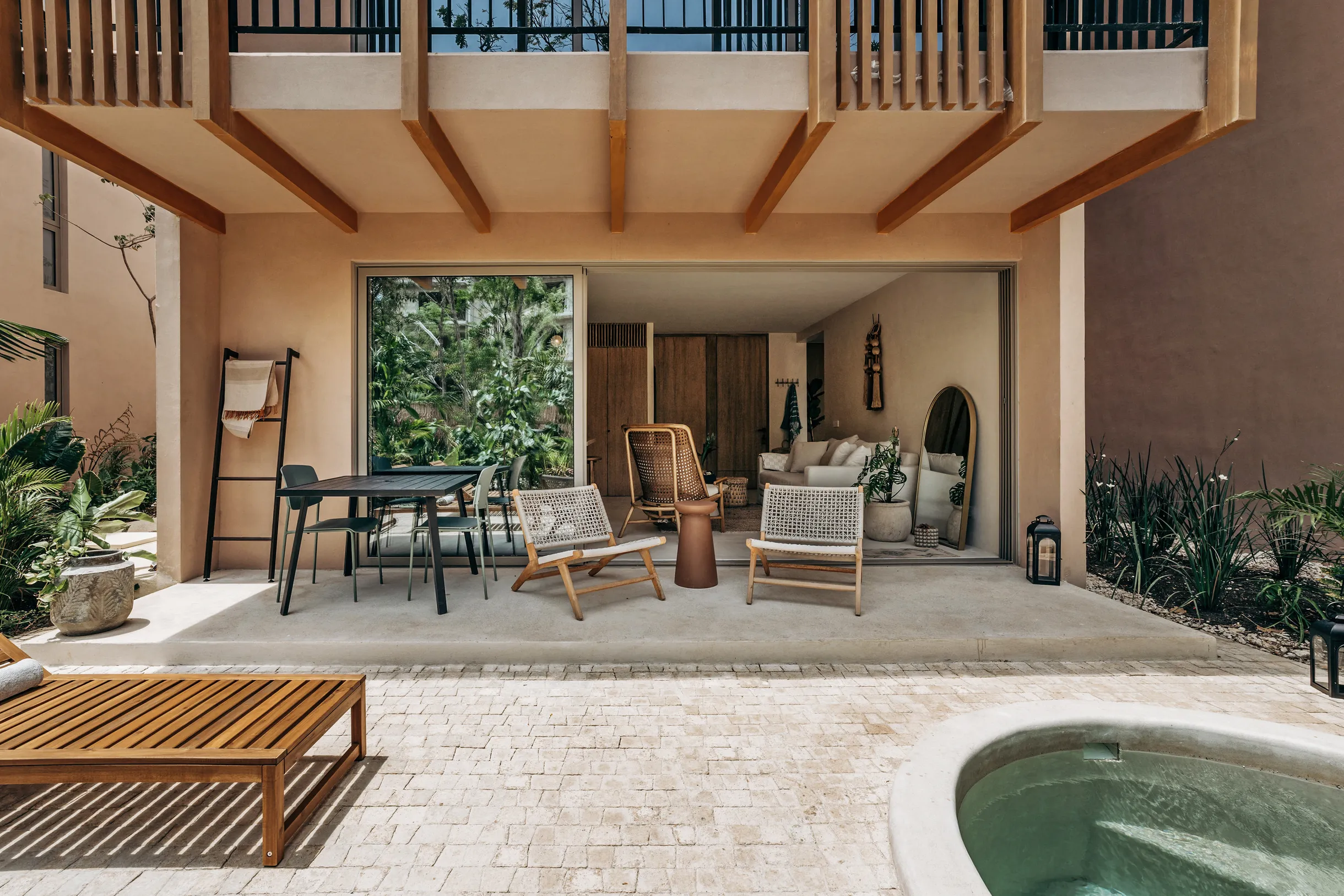 Wander Tulum Bloom #2
