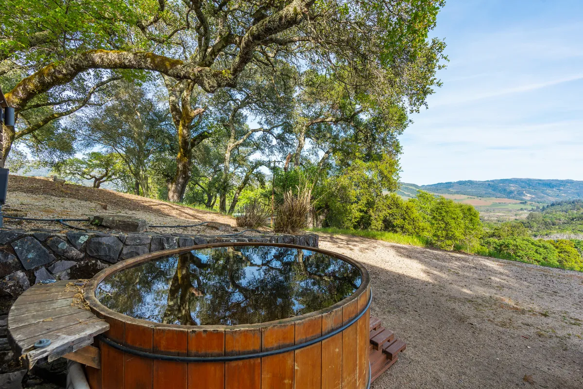 Wander Kenwood Hills