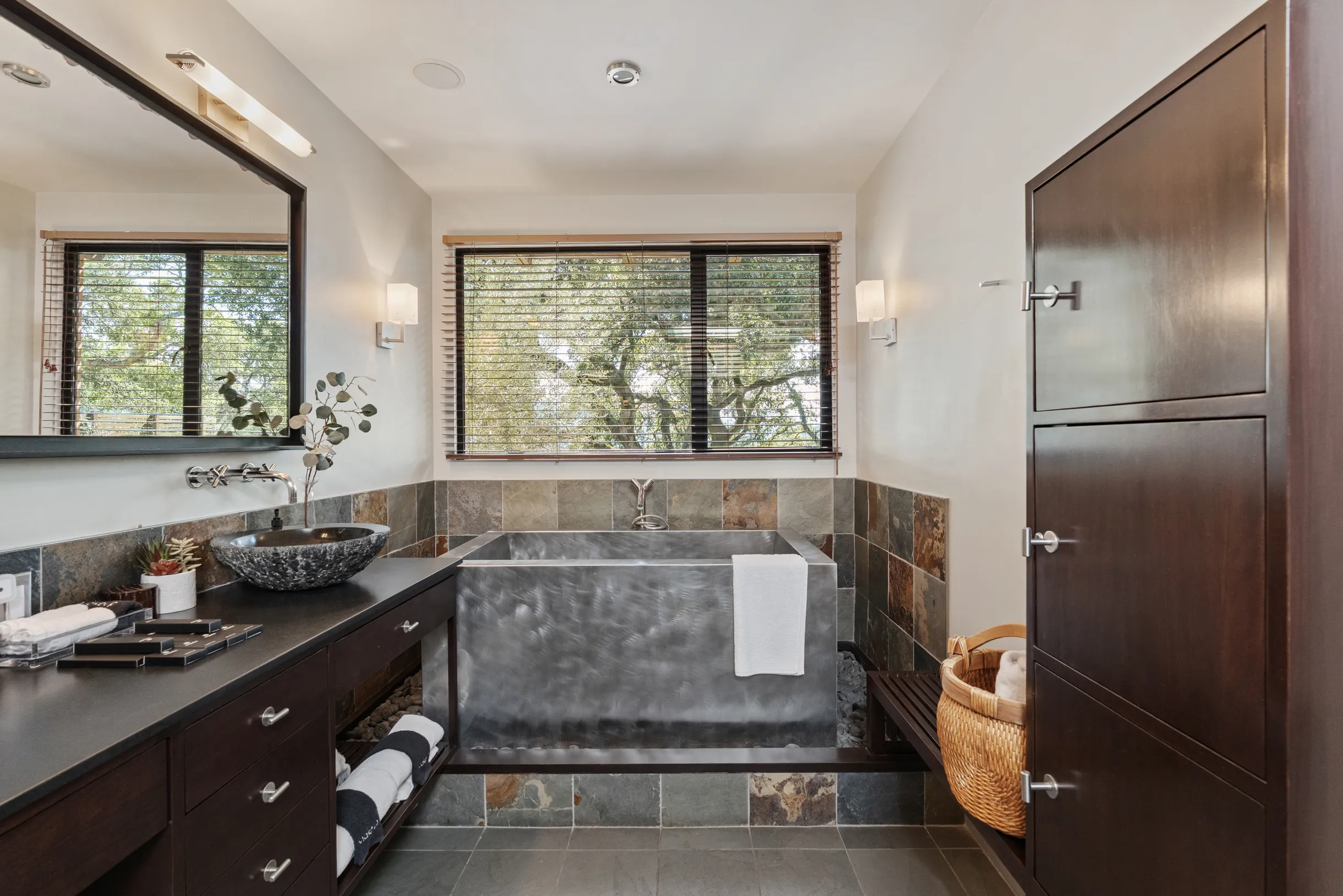 Wander Kenwood Hills #60