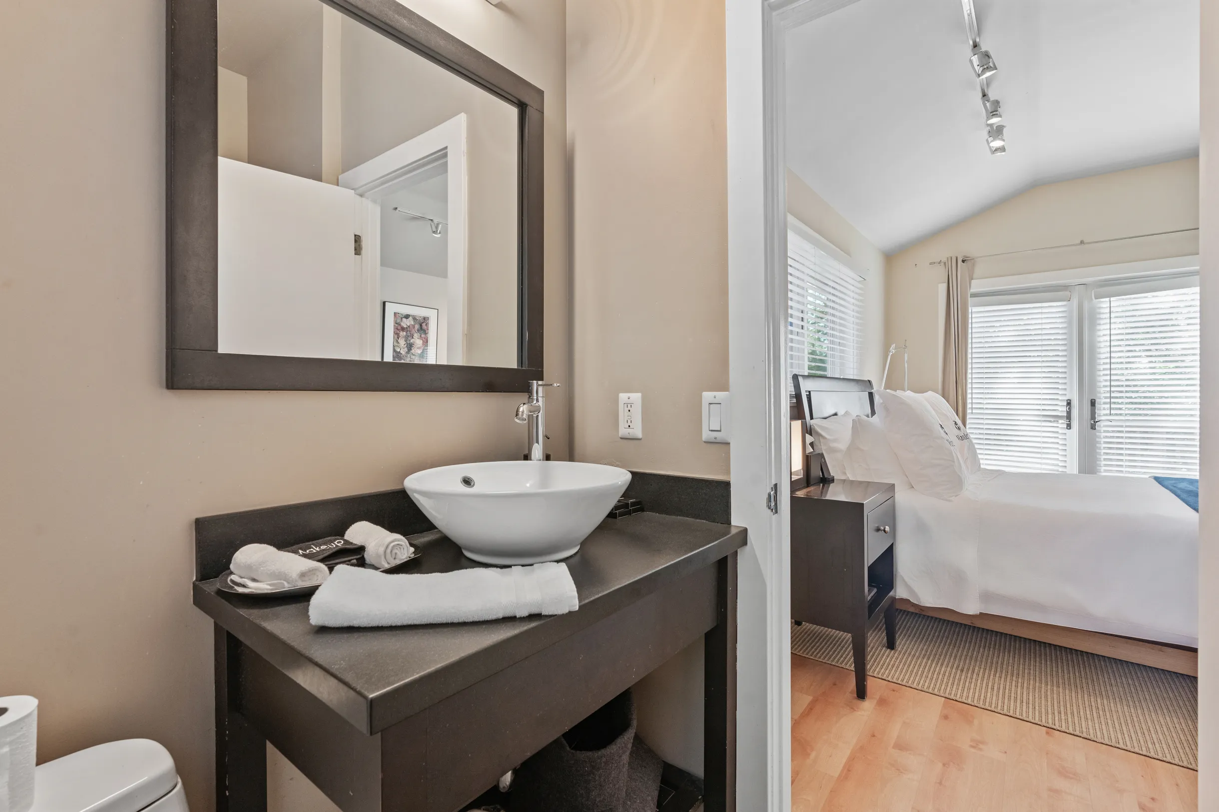 Wander Kenwood Hills #12