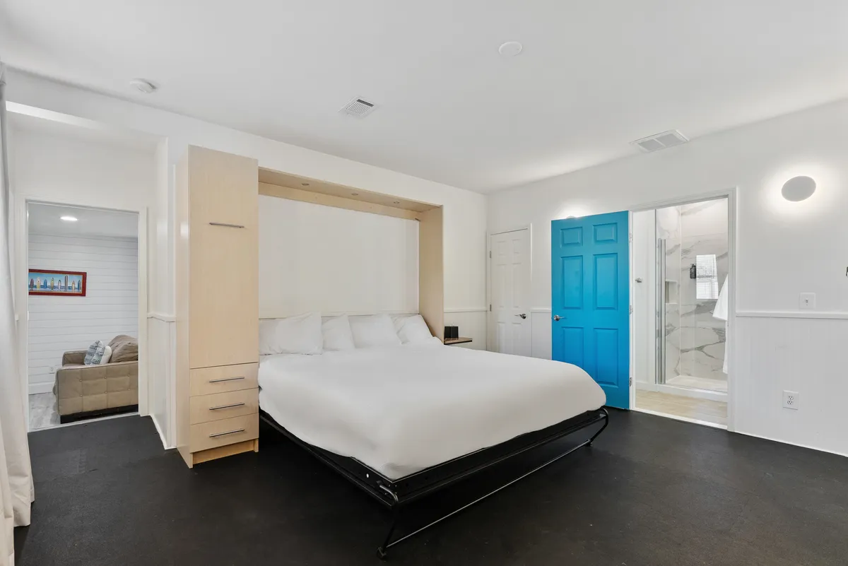 Bedroom 5 image