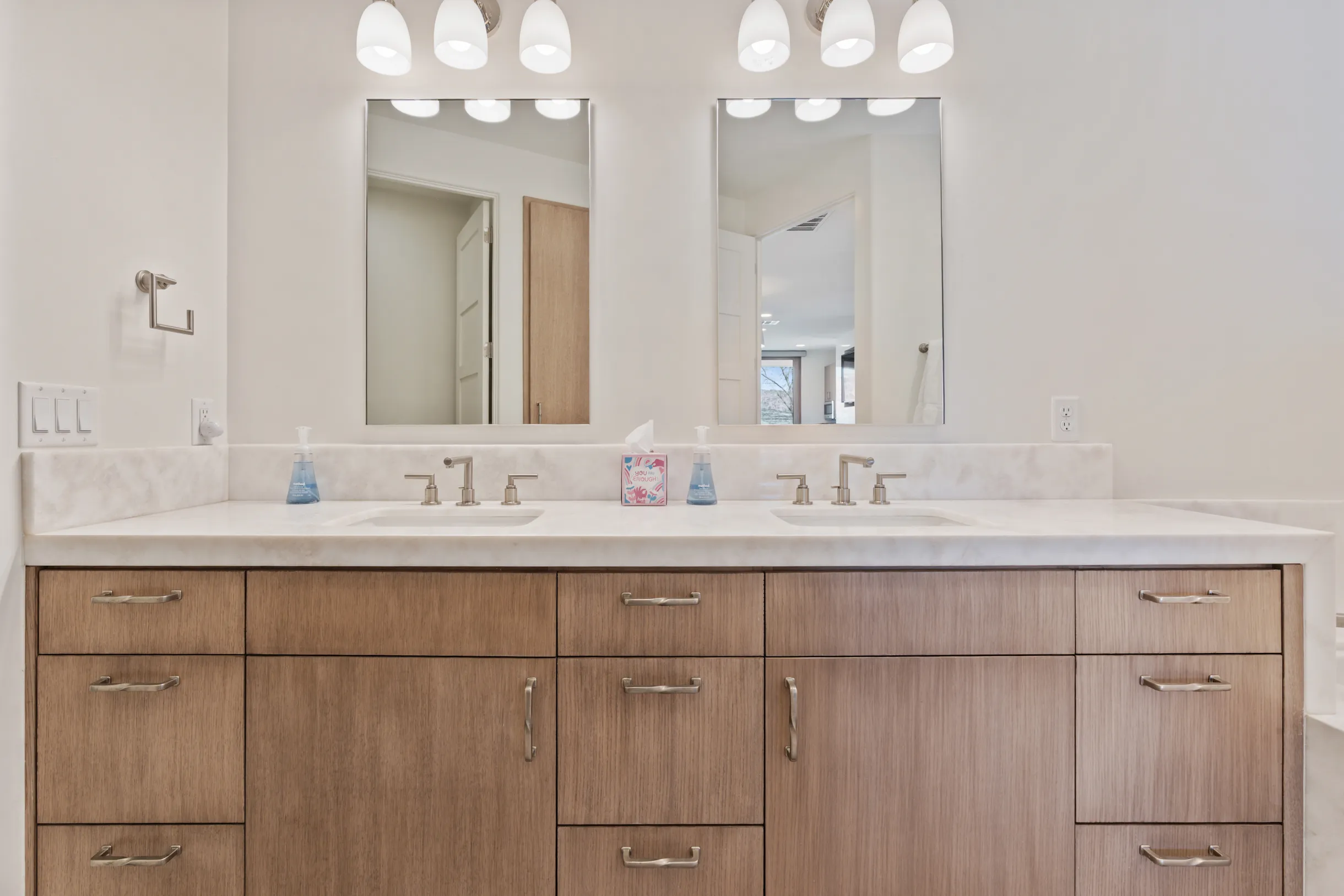 Wander Ivins Canyon #24