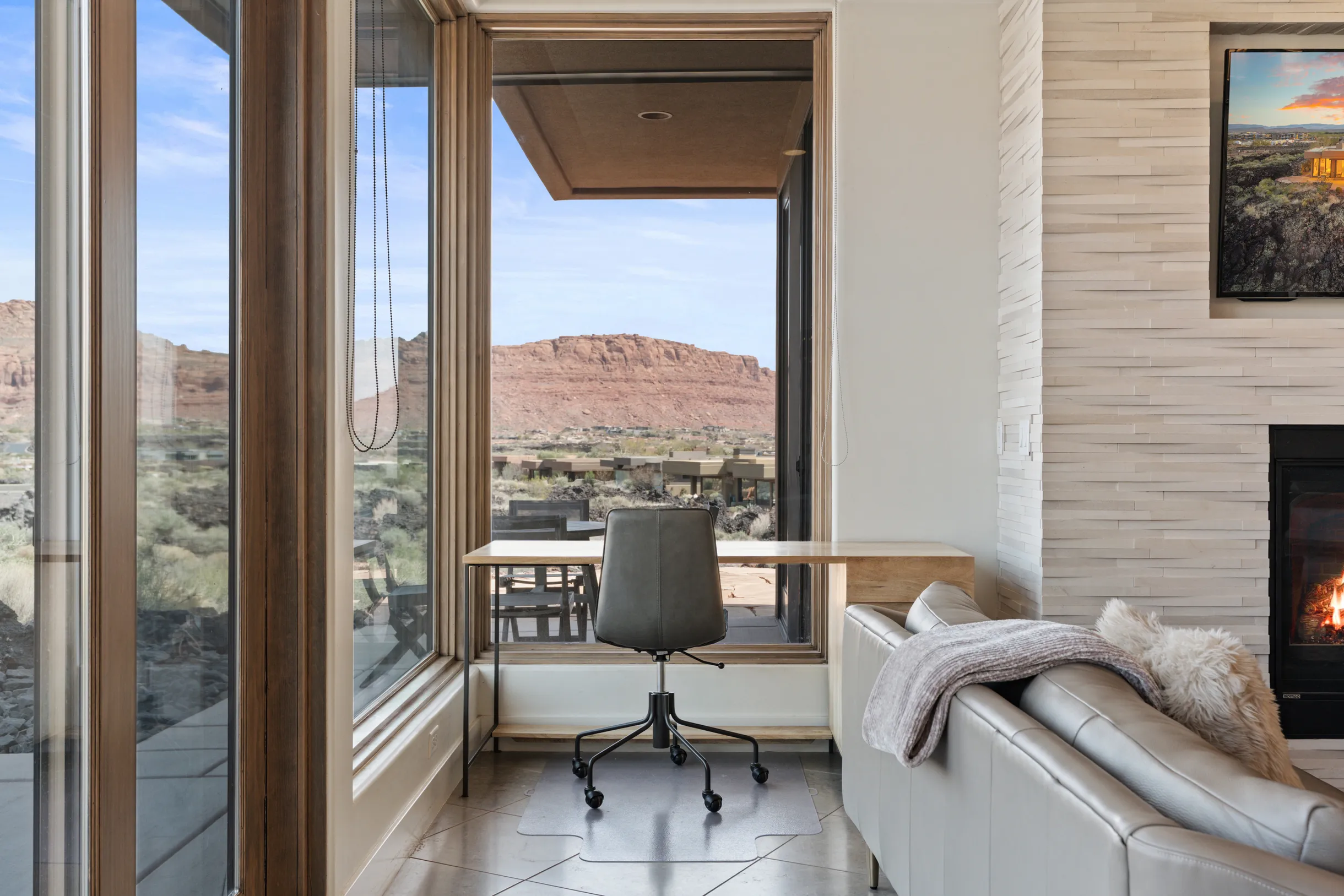 Wander Ivins Canyon #83