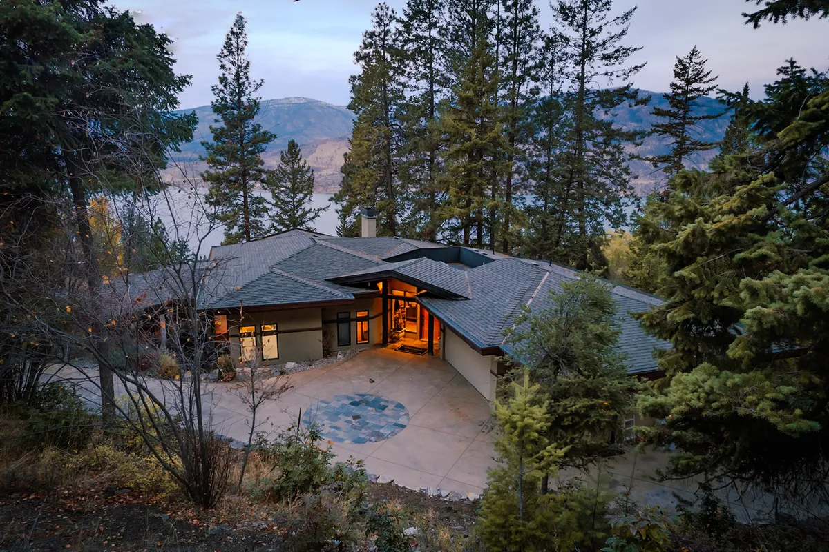 Wander Kelowna Peaks #4