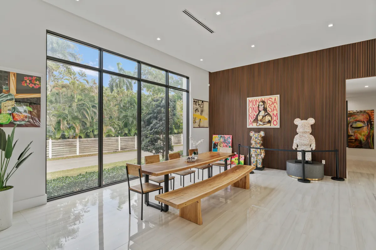 Wander Fort Lauderdale Harbor