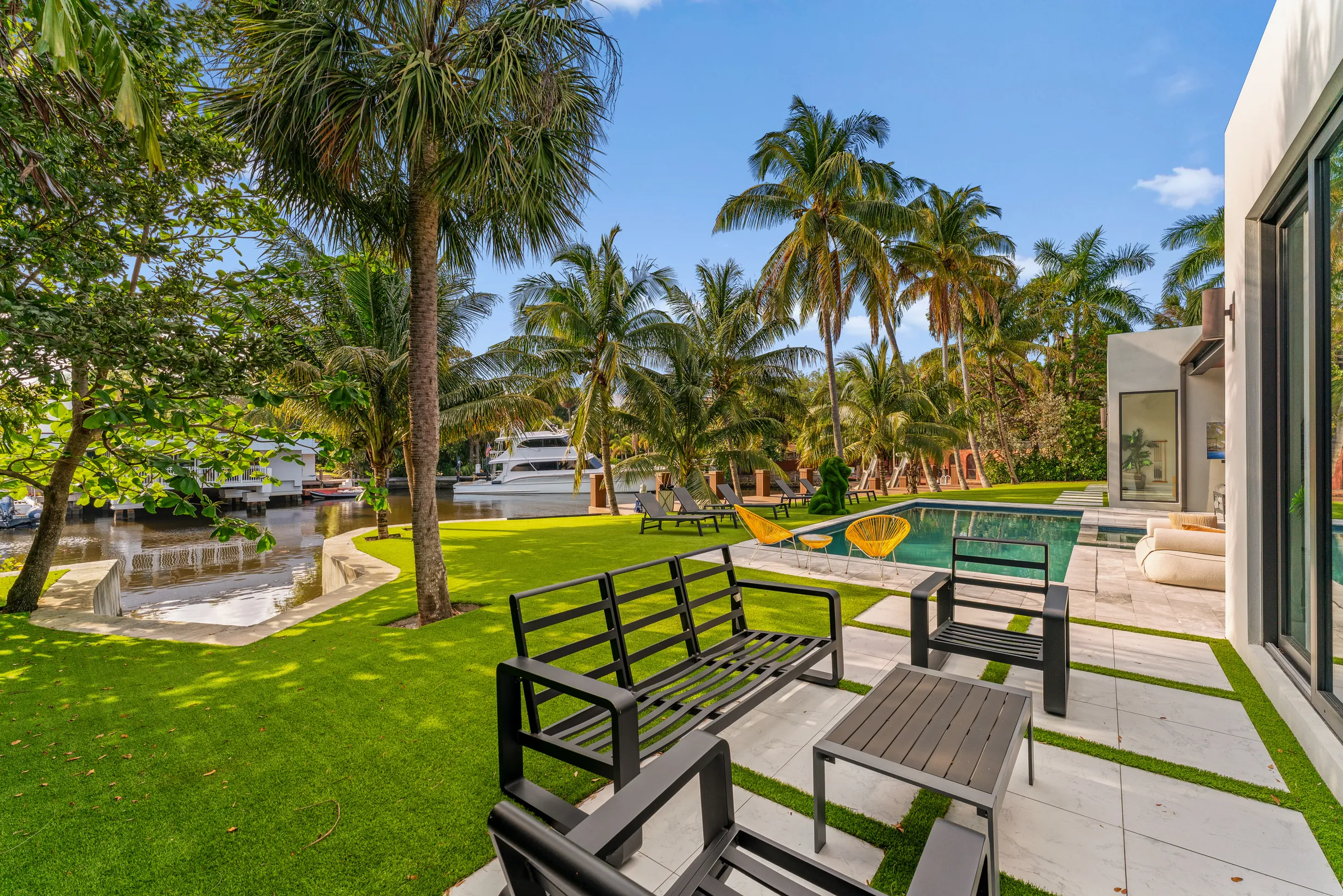 Wander Fort Lauderdale Harbor #114