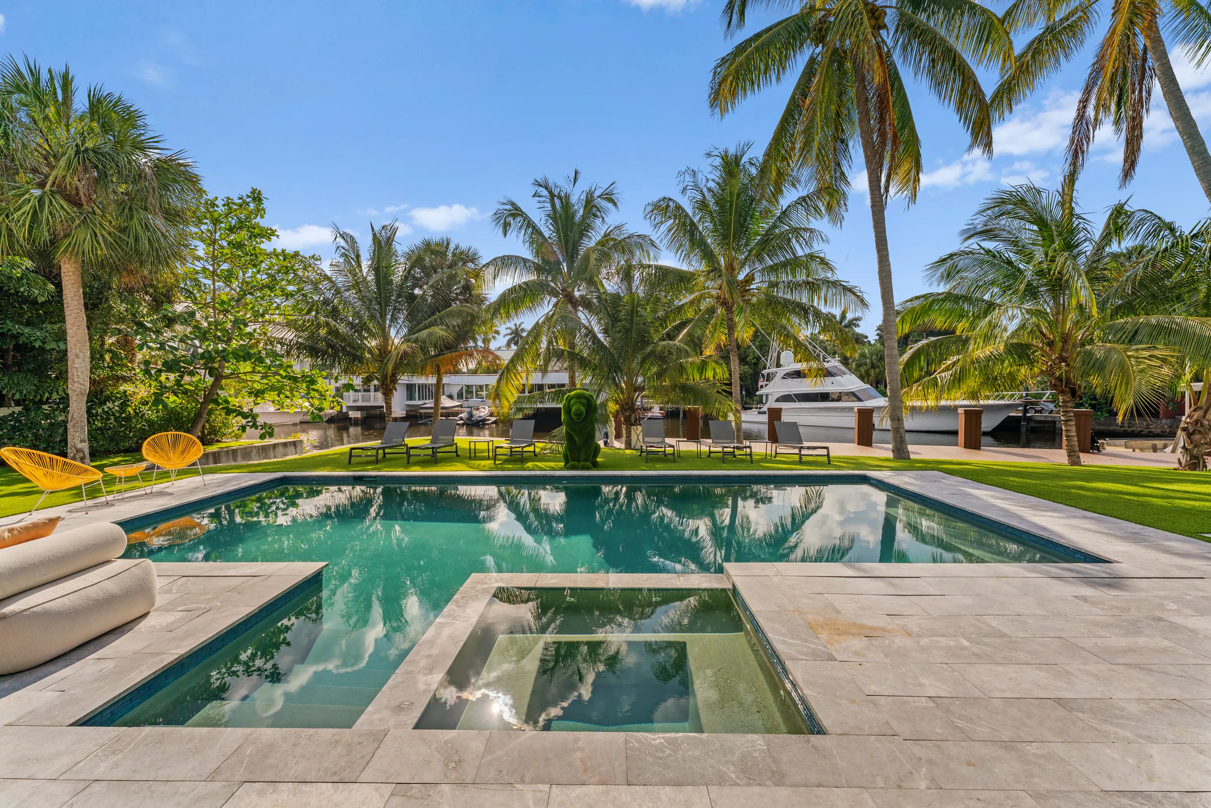 Wander Fort Lauderdale Harbor #110