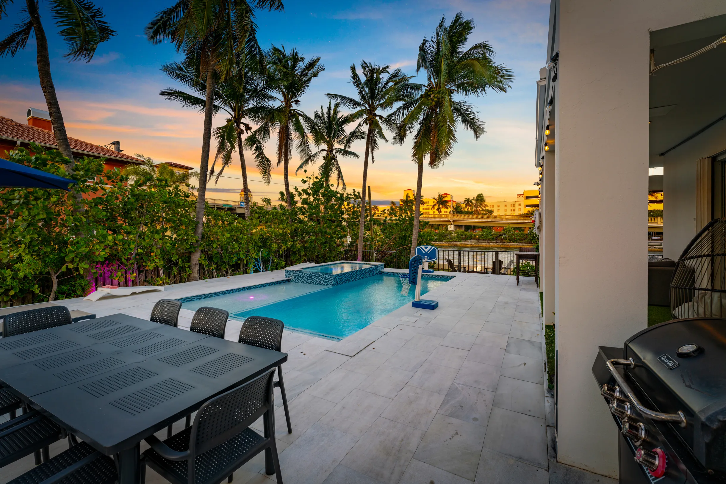 Wander Hollywood Beach #57