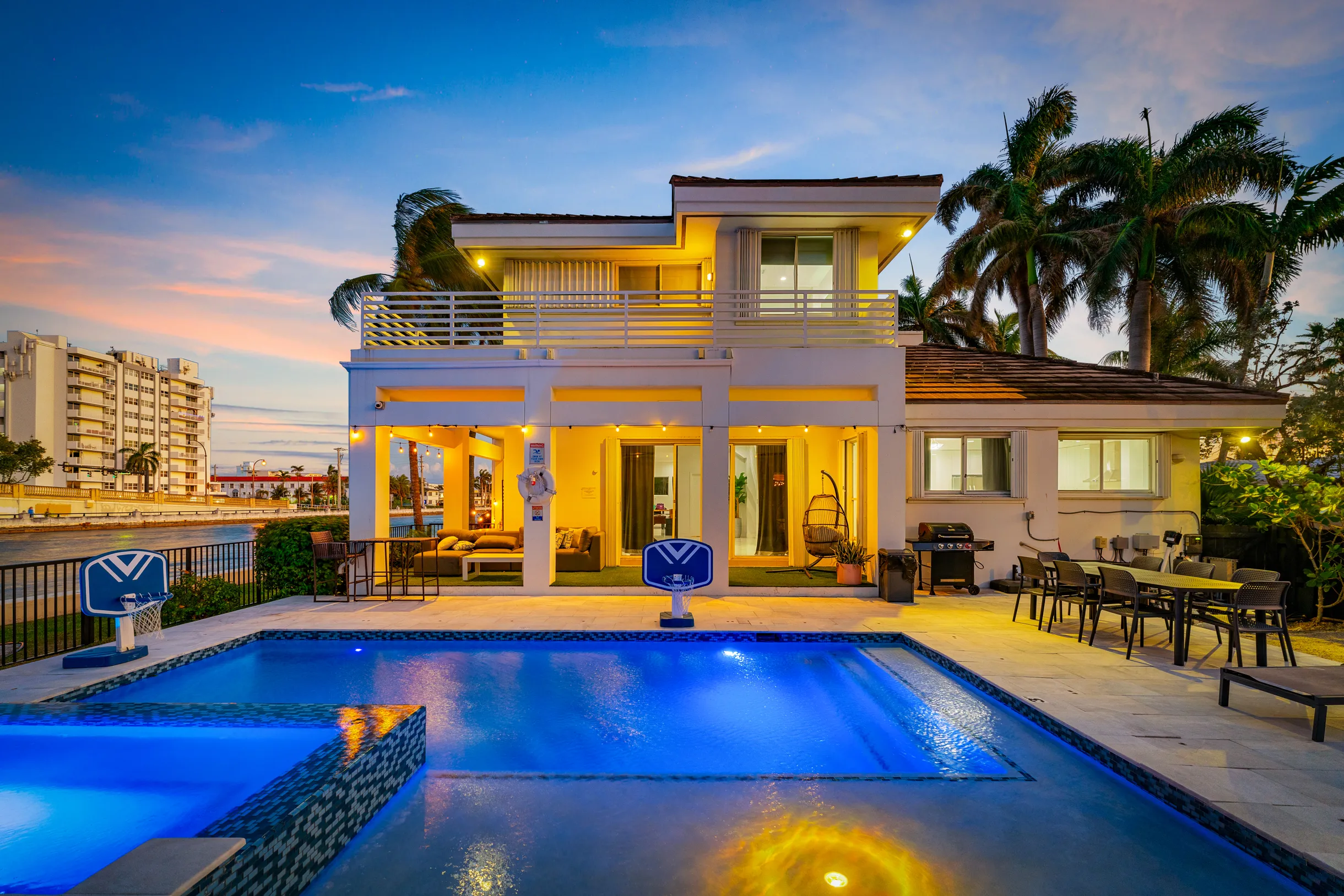 Wander Hollywood Beach #72