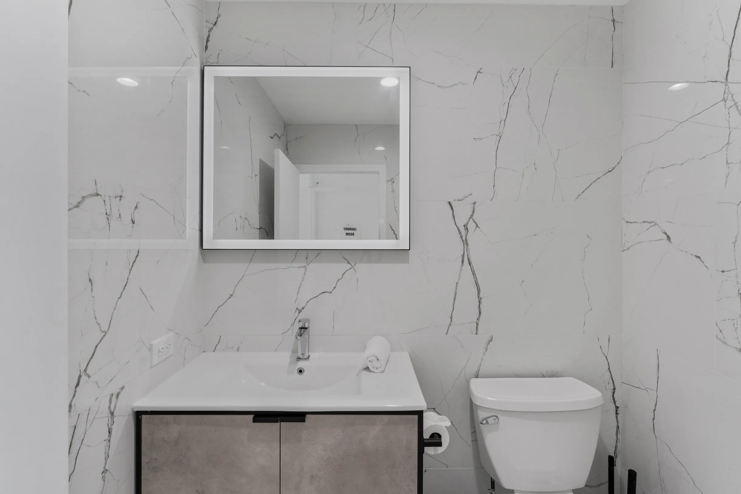 Wander Hollywood Beach #26