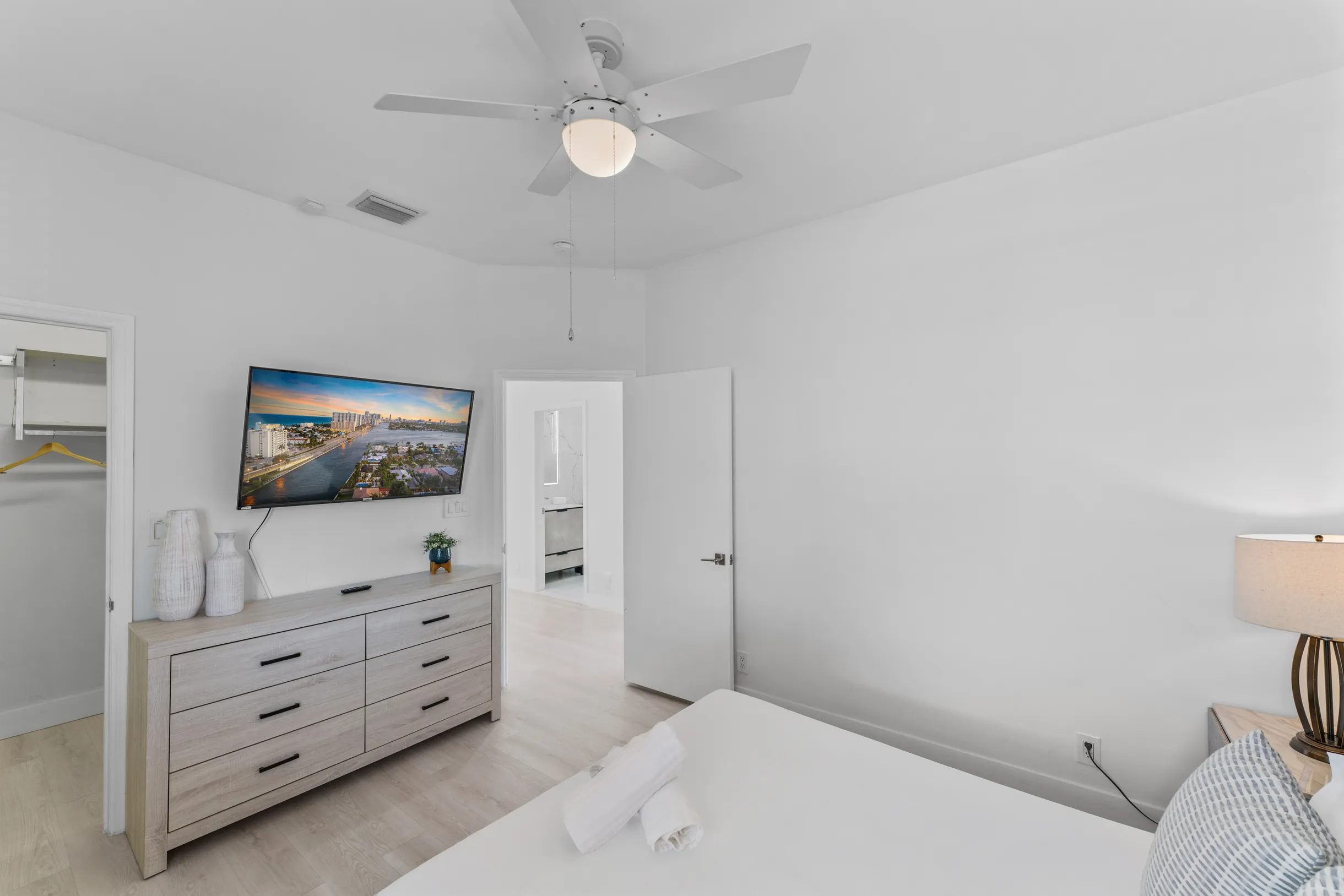 Wander Hollywood Beach #61