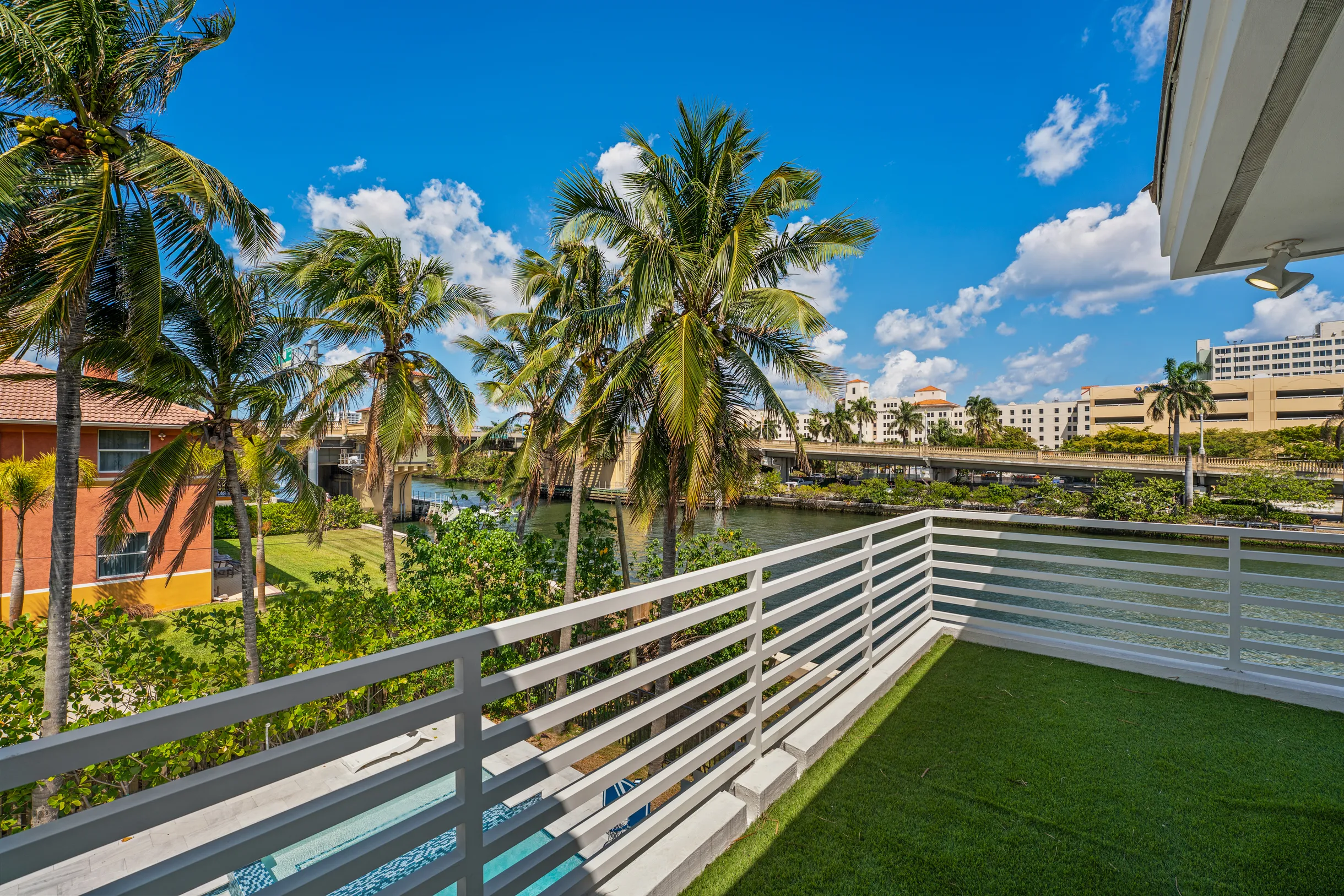 Wander Hollywood Beach #75