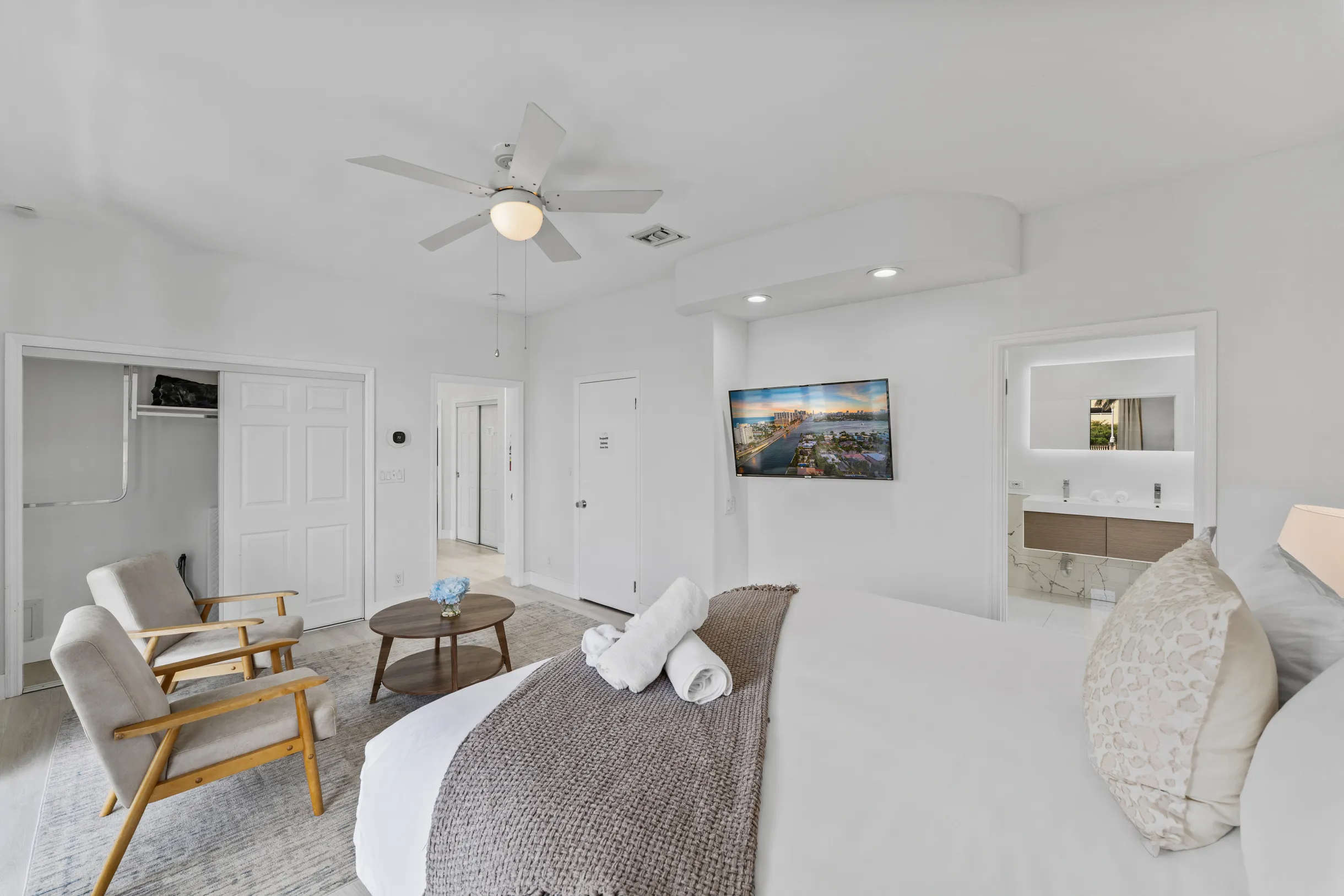 Wander Hollywood Beach #64