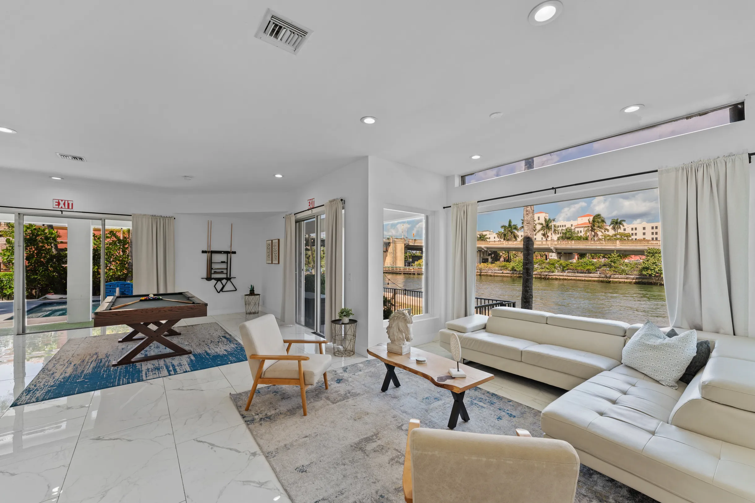 Wander Hollywood Beach #53