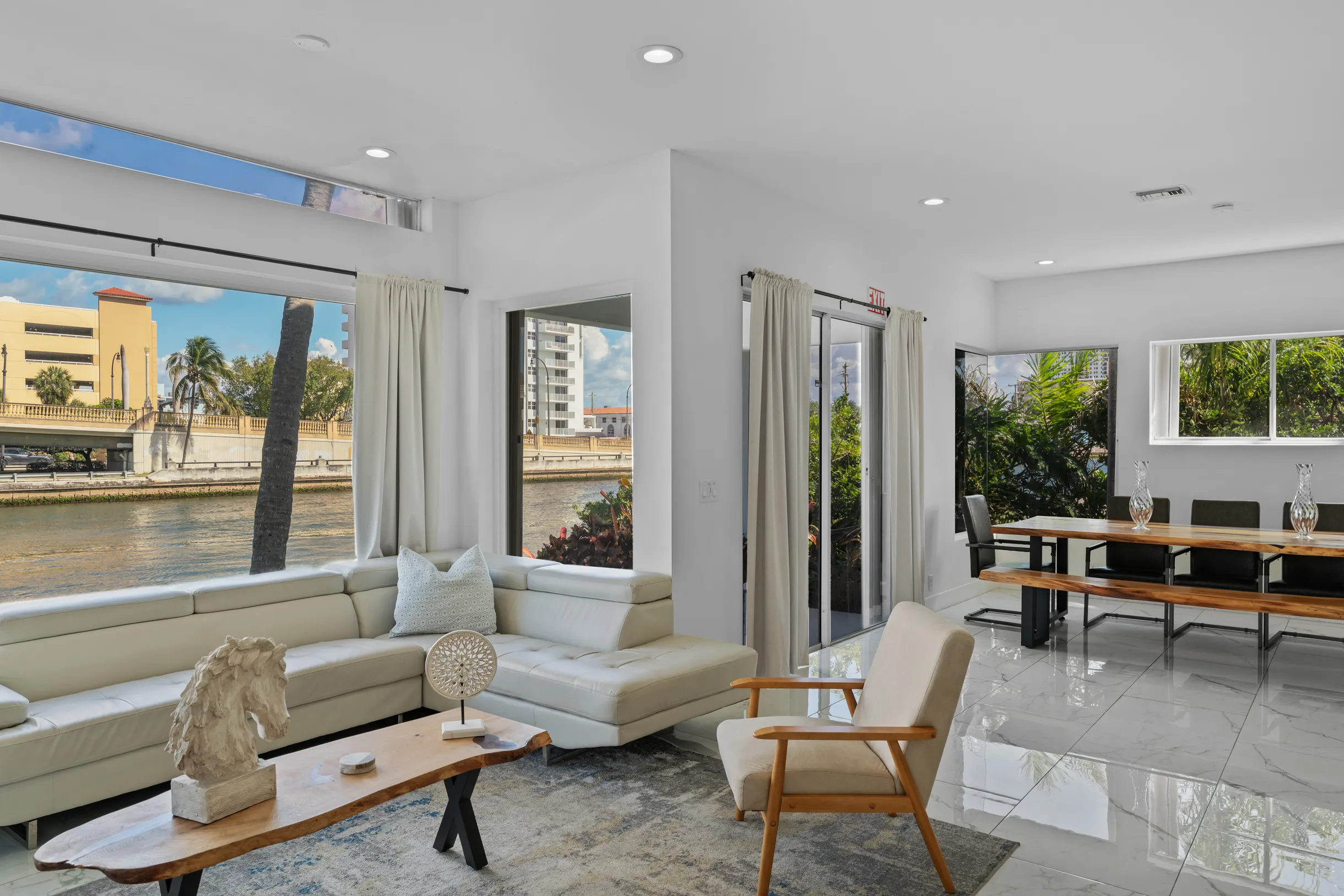 Wander Hollywood Beach #89