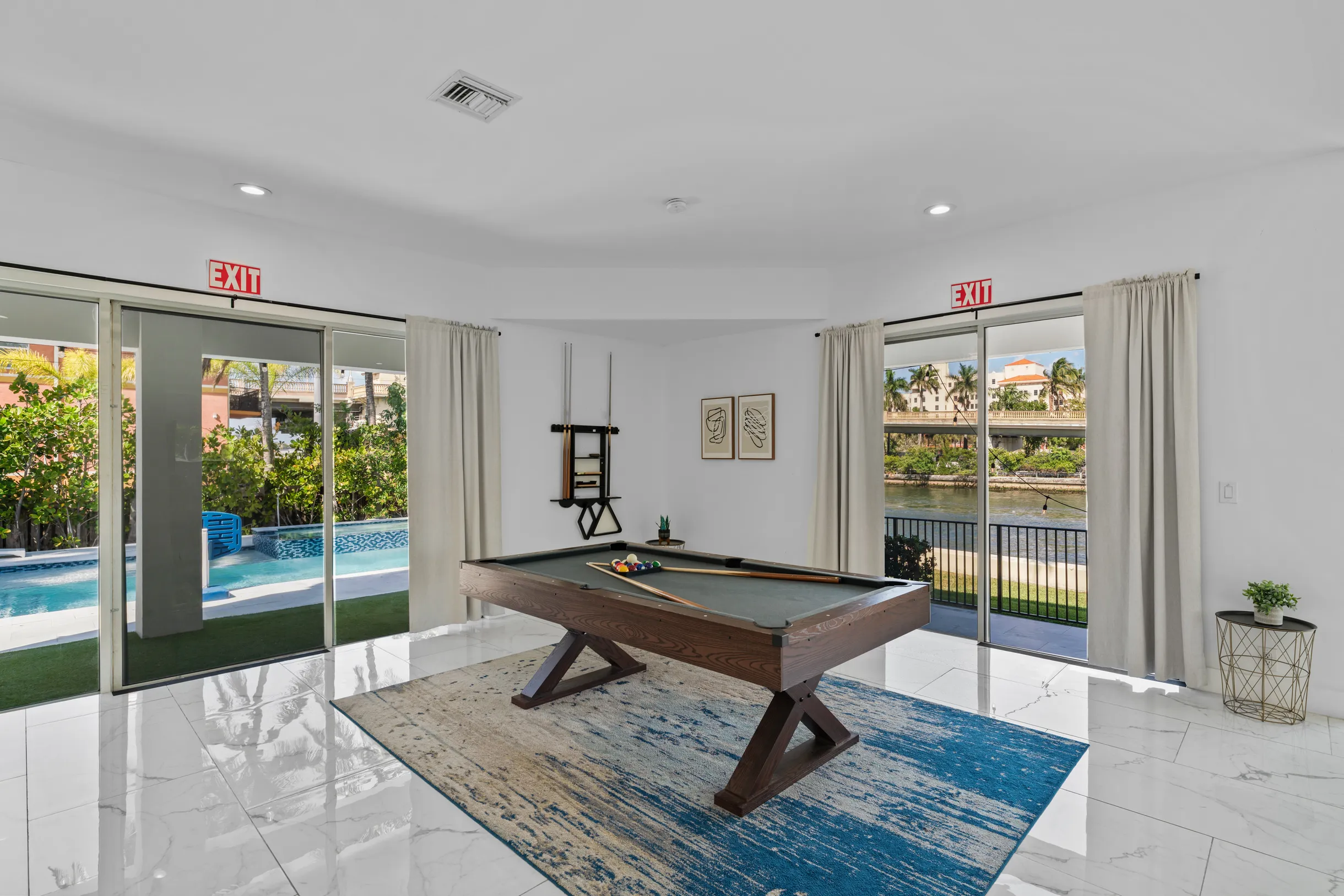 Wander Hollywood Beach #80