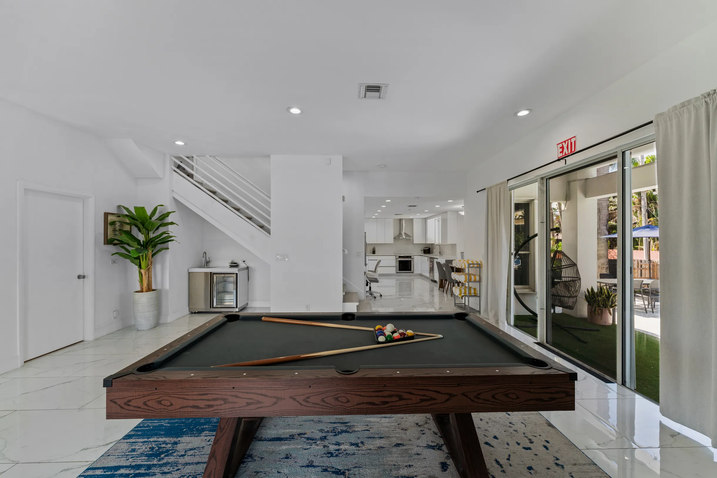 Wander Hollywood Beach #102