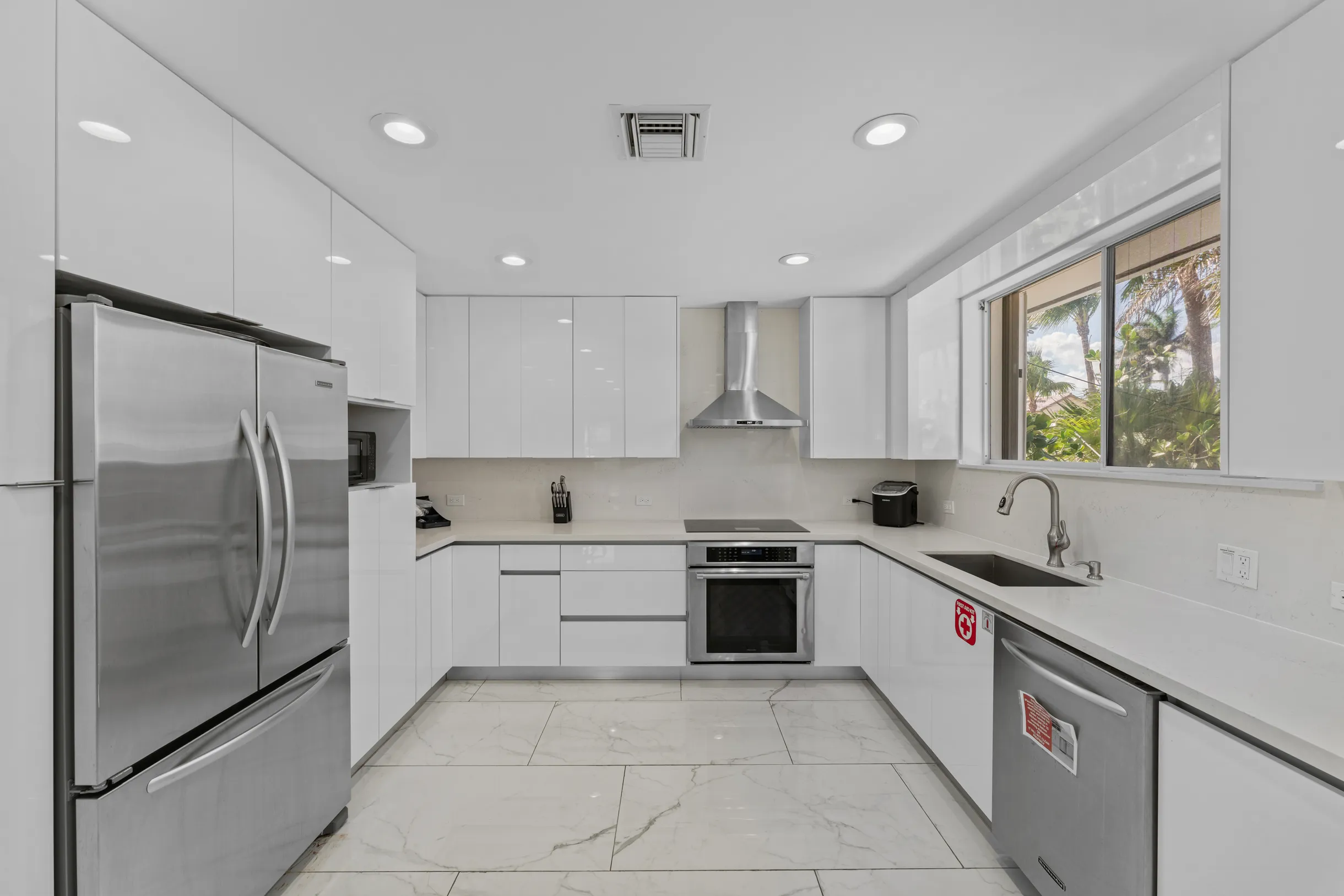 Wander Hollywood Beach #54