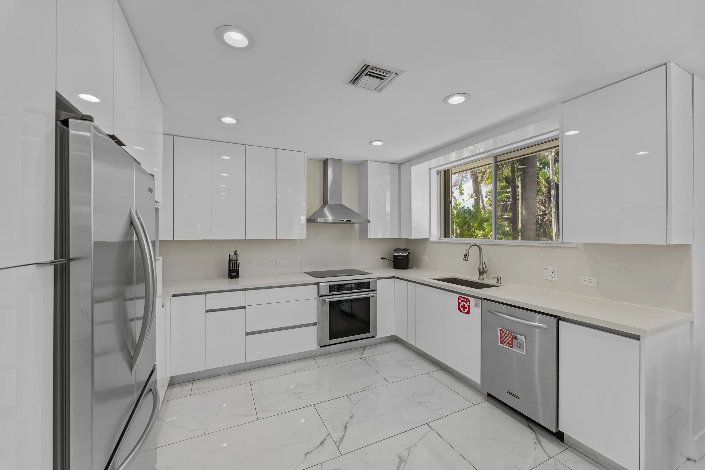 Wander Hollywood Beach #82