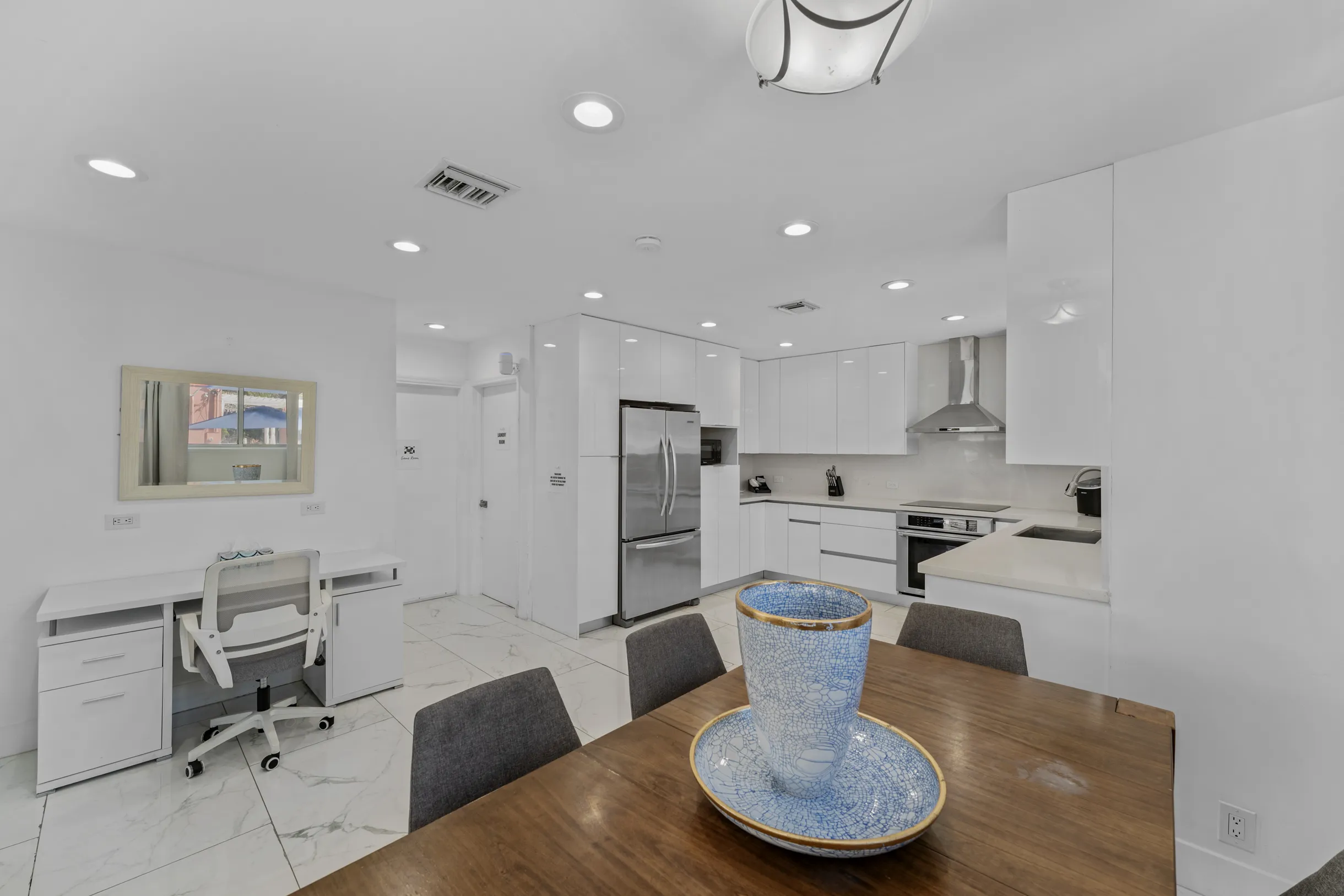 Wander Hollywood Beach #20