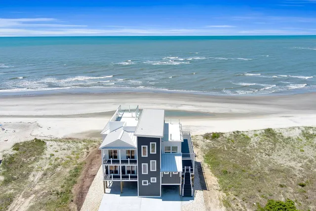 Wander Oak Island Breeze