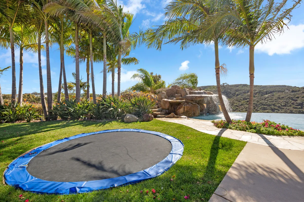 Wander Del Mar Mesa #104