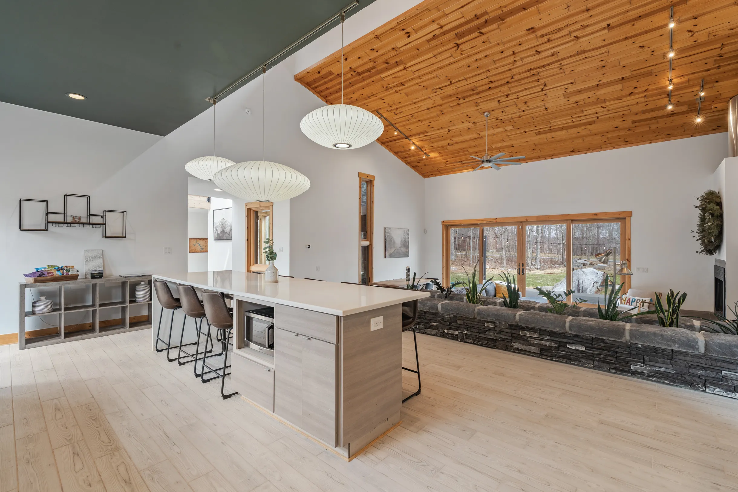 Wander Fern Hollow #24