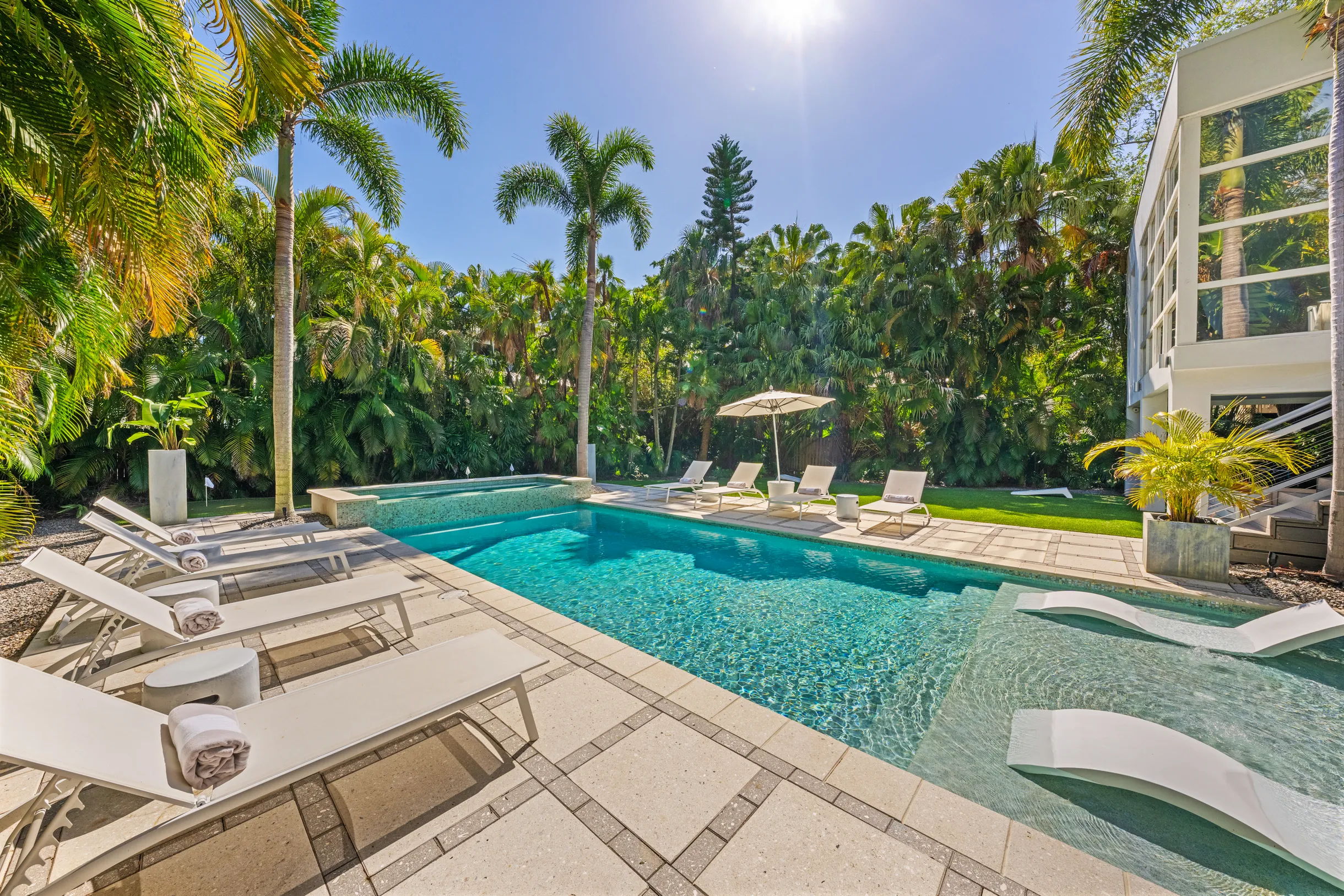 Wander Tampa Bay #136