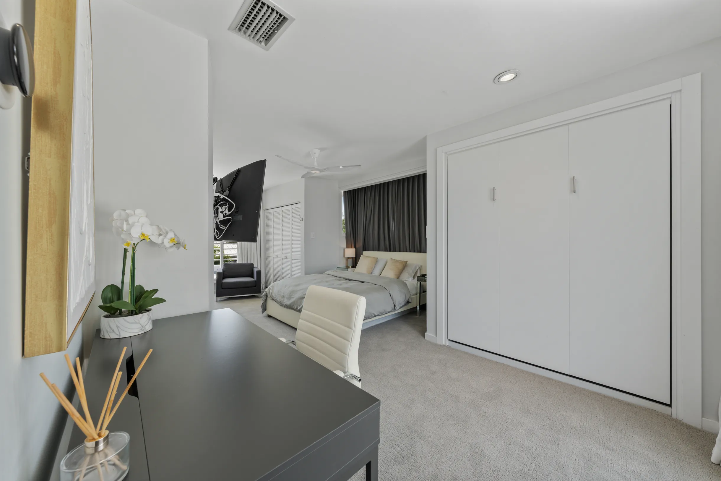 Wander Tampa Bay #15