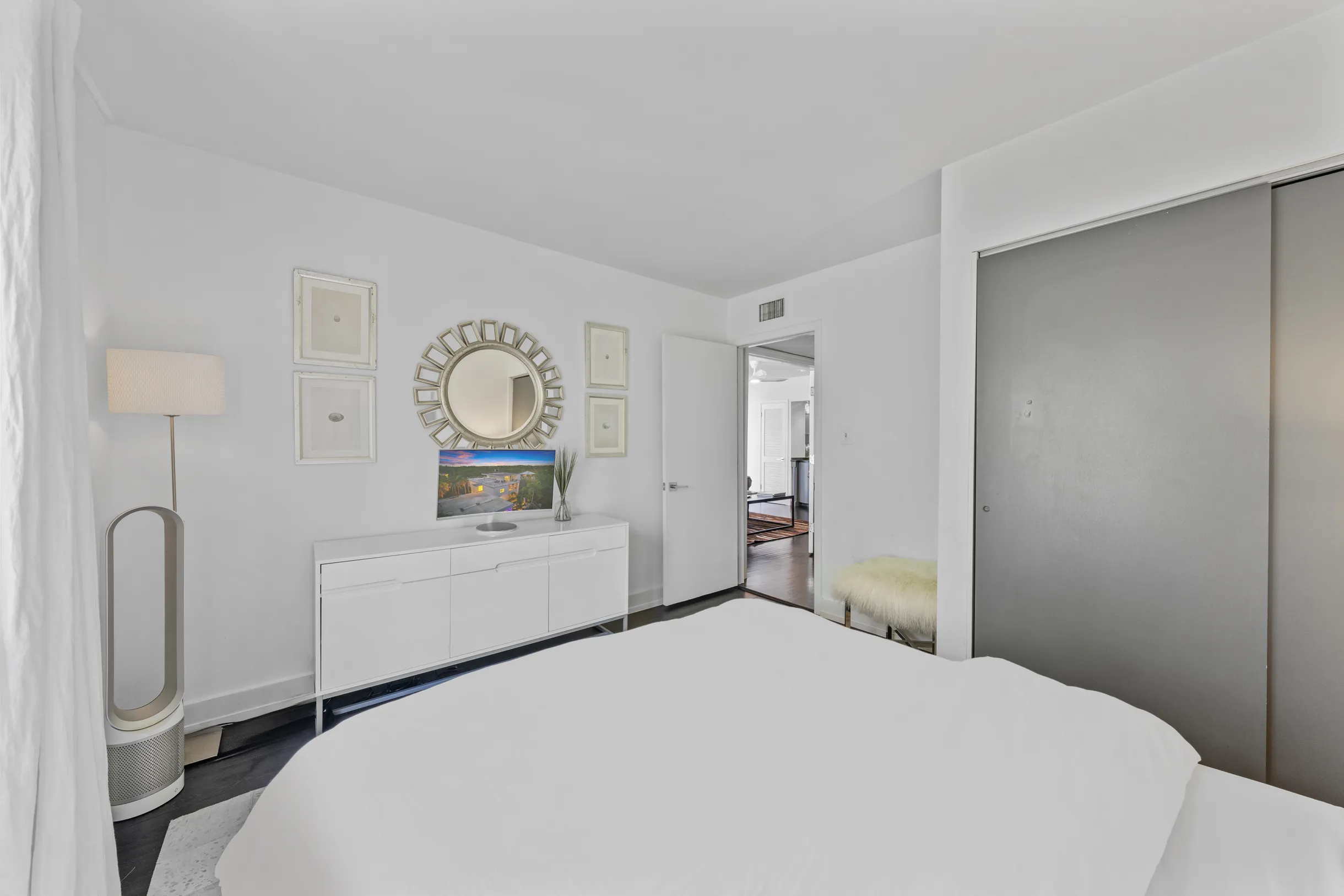 Wander Tampa Bay #106