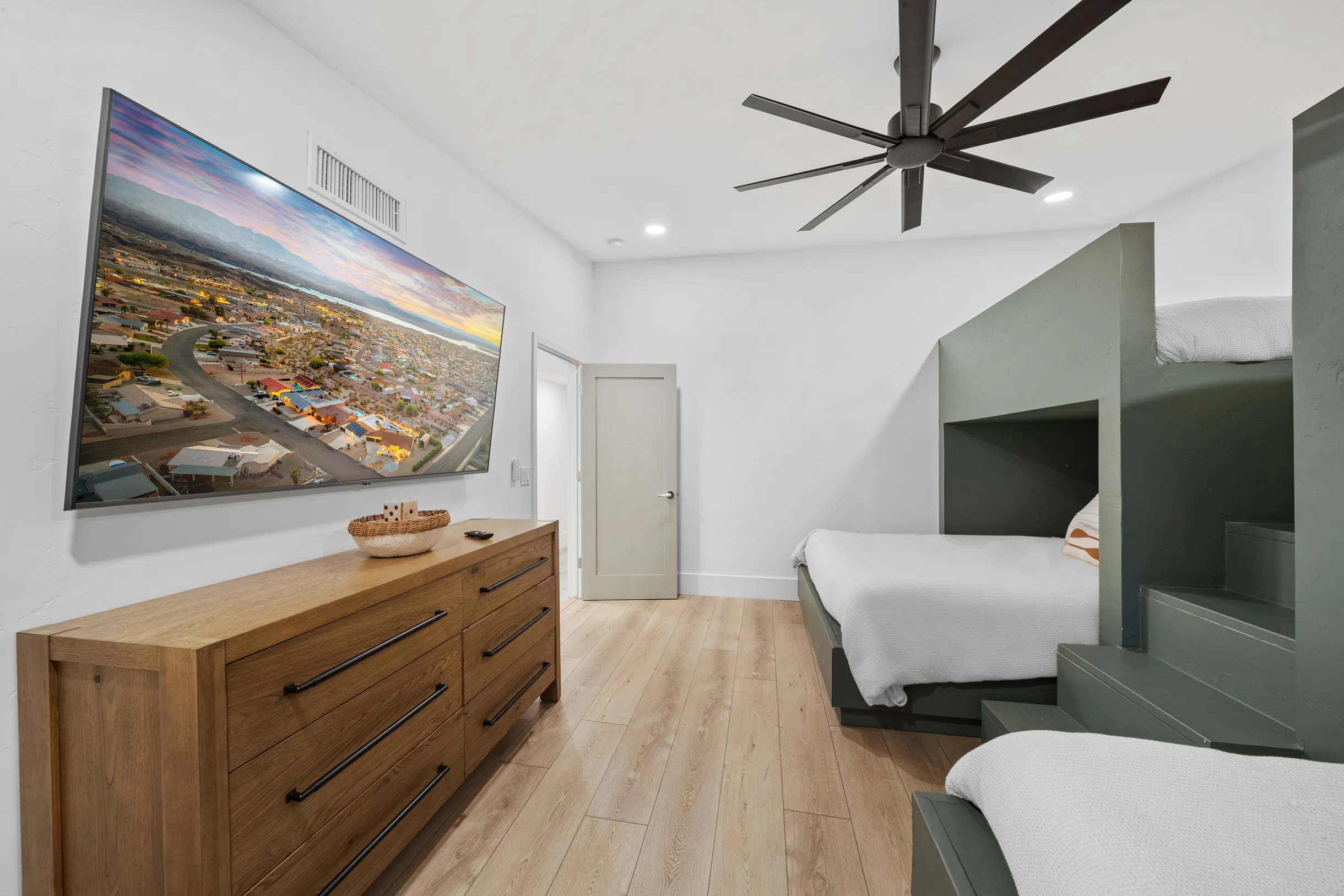 Wander Havasu Haven #60