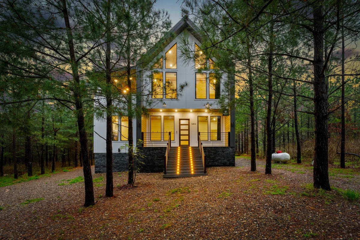 Wander Broken Bow Forest