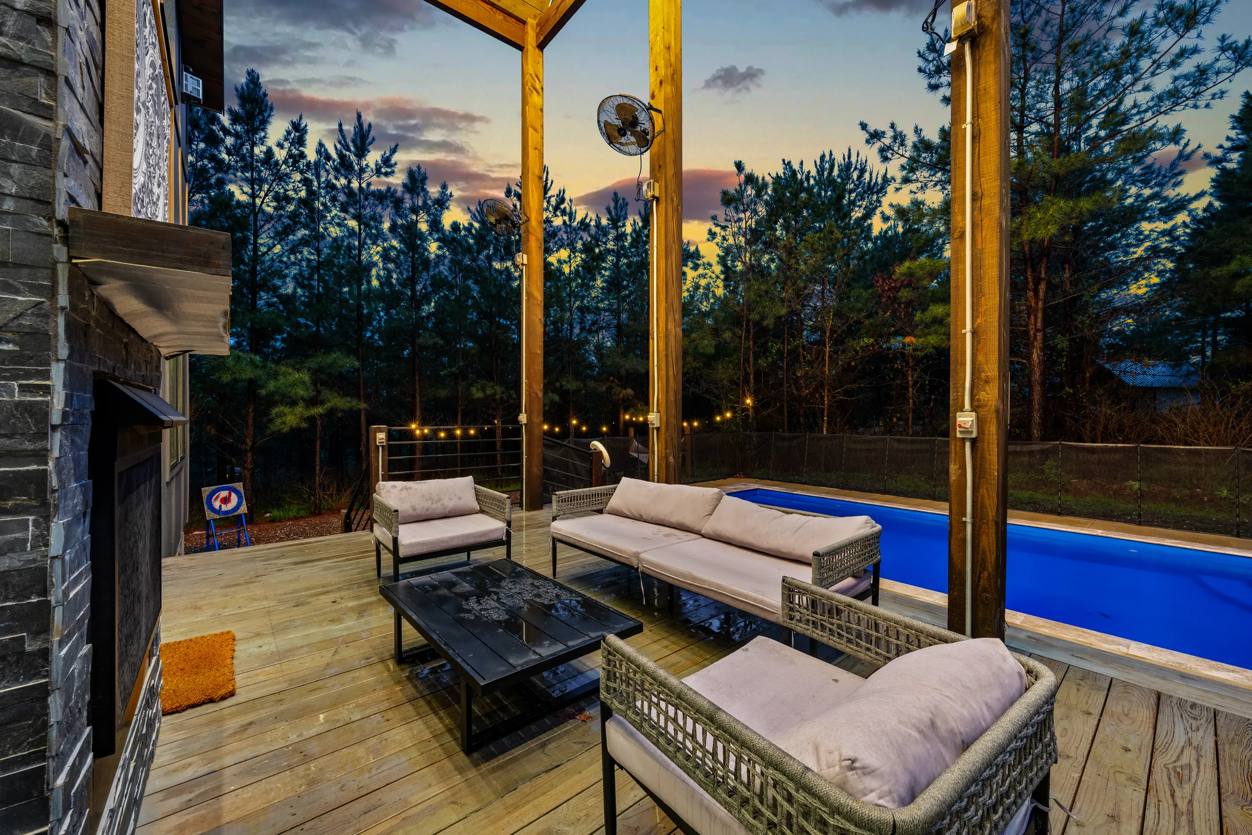 Wander Broken Bow Forest #25