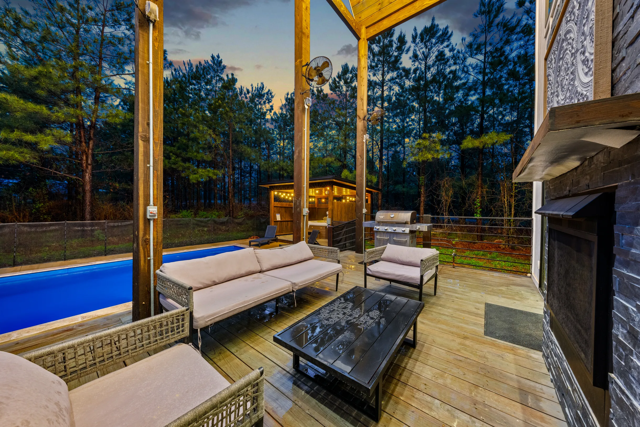 Wander Broken Bow Forest #43