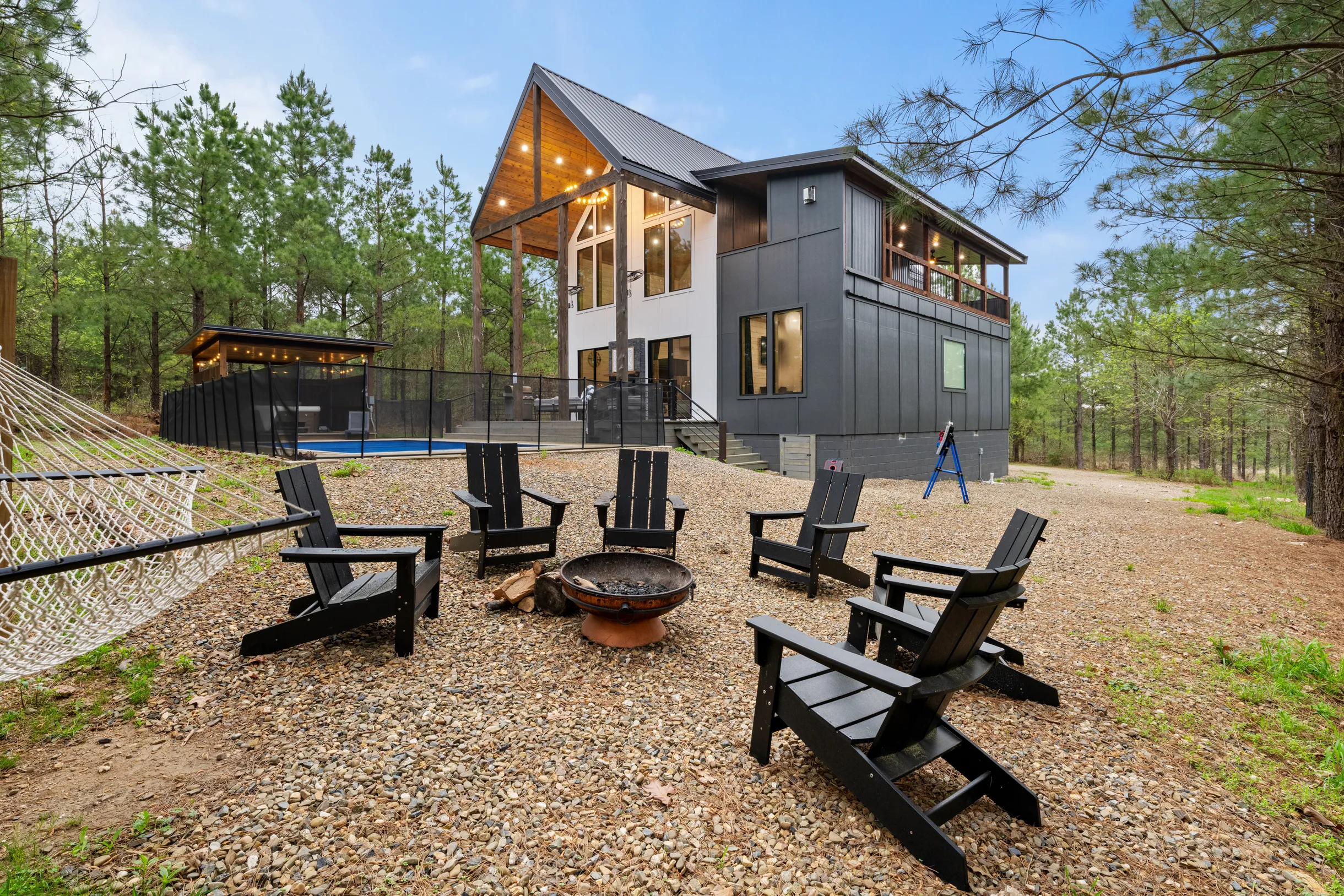 Wander Broken Bow Forest #90