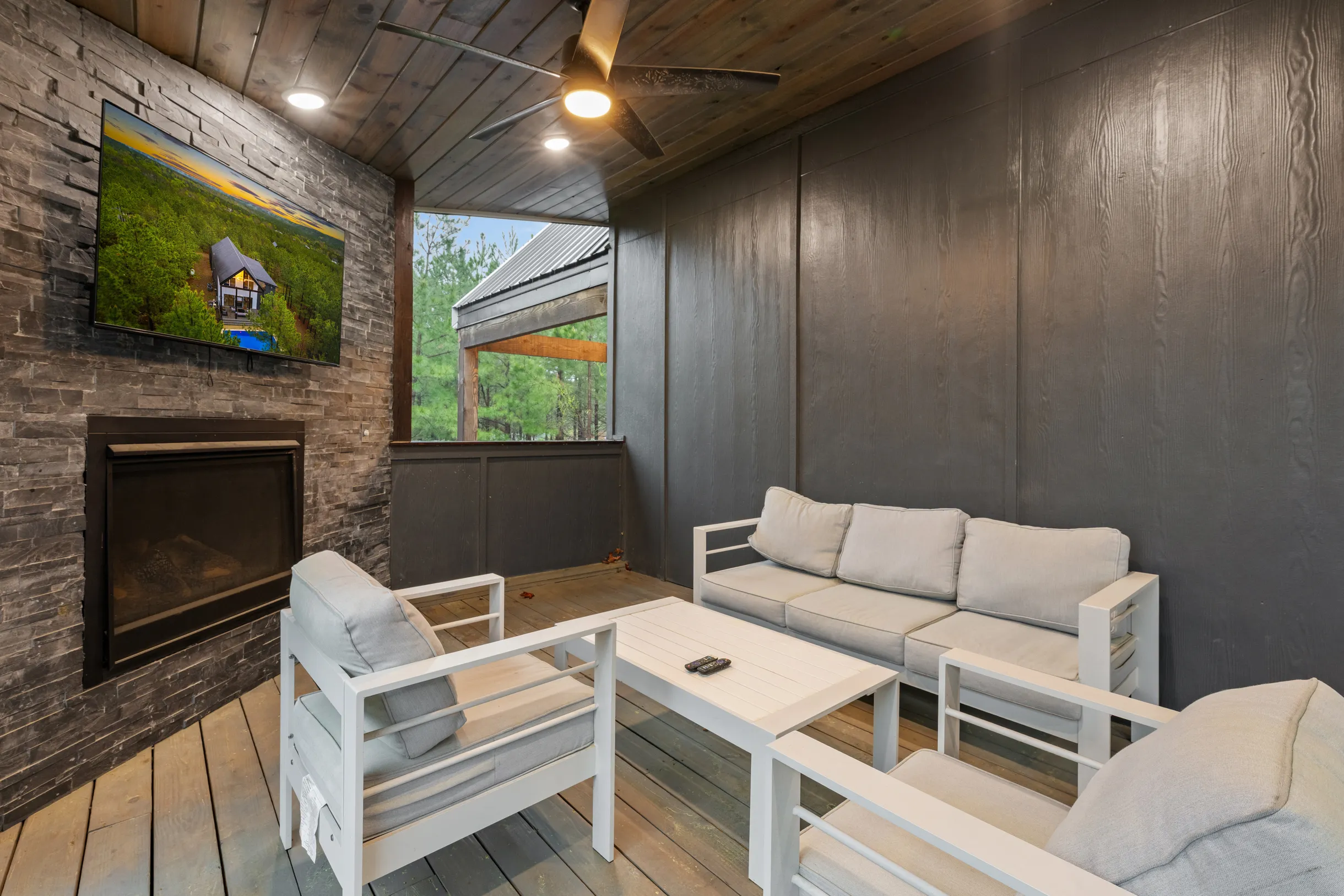 Wander Broken Bow Forest #23