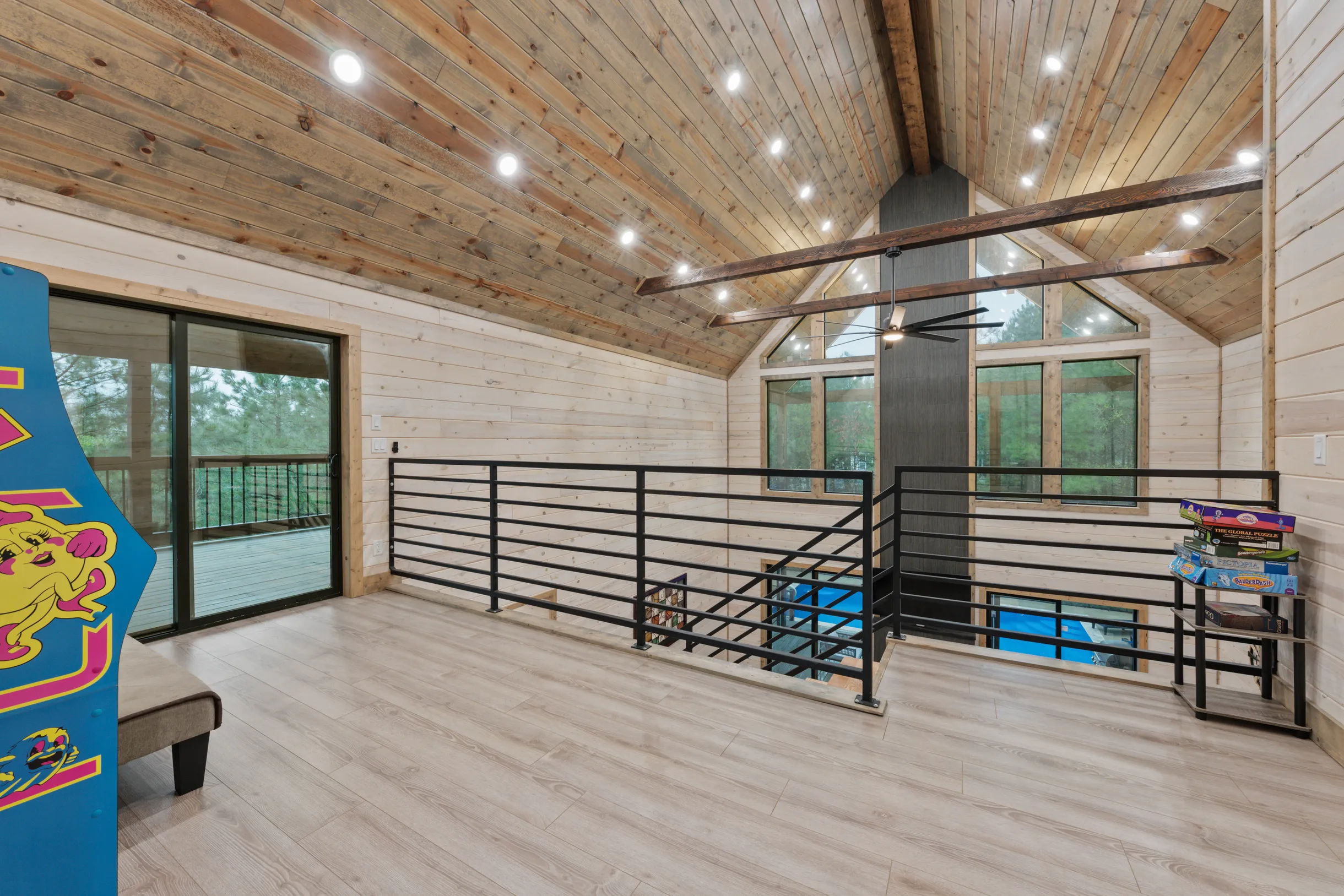 Wander Broken Bow Forest #63