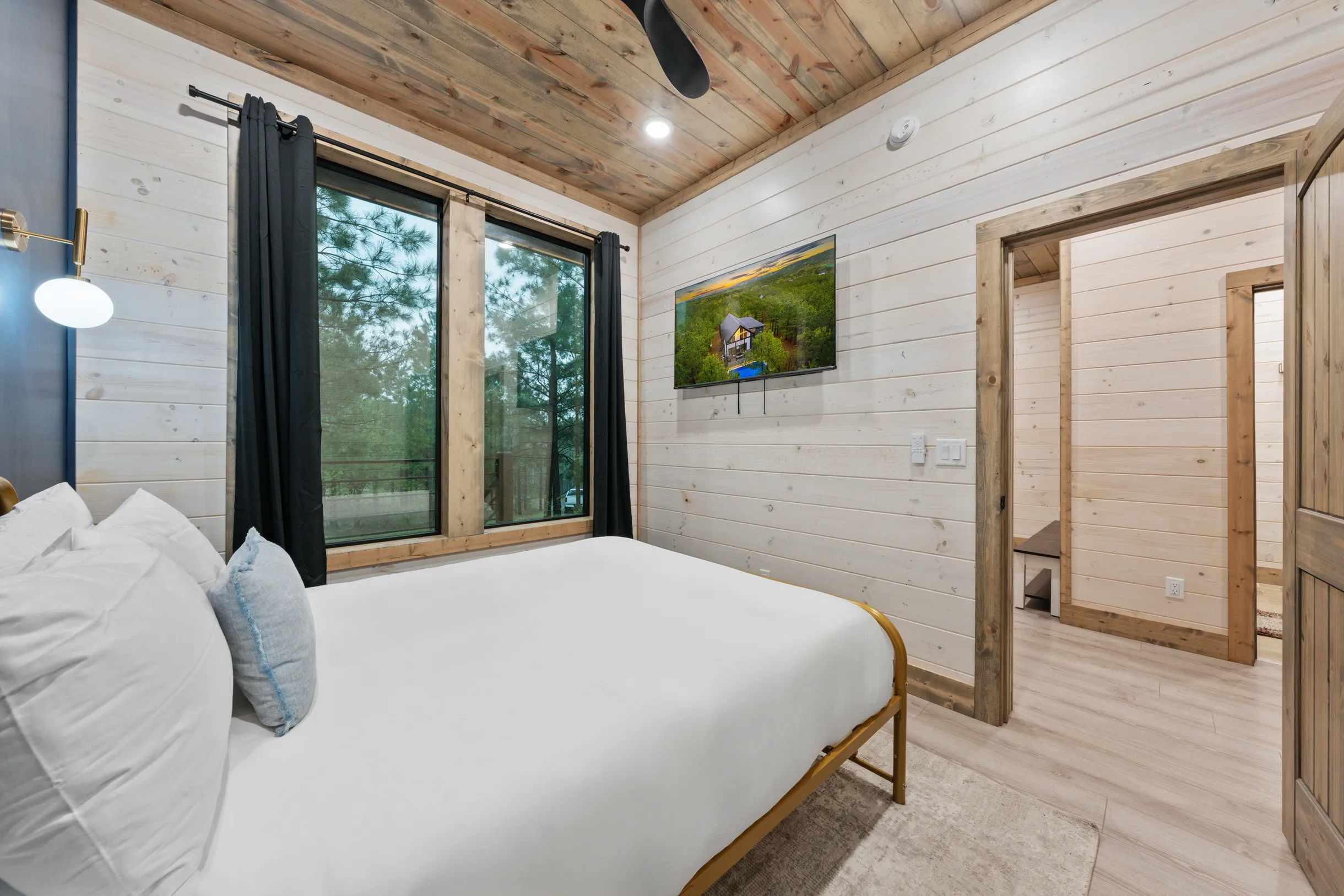 Wander Broken Bow Forest #79